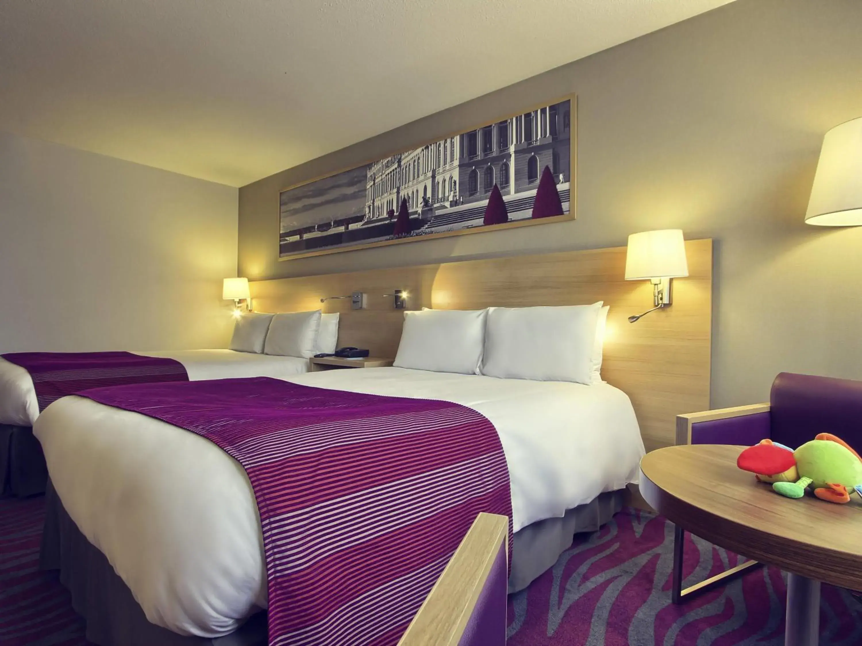 Bedroom, Bed in Mercure Paris Velizy Bedroom, Bed in Mercure Paris Velizy
