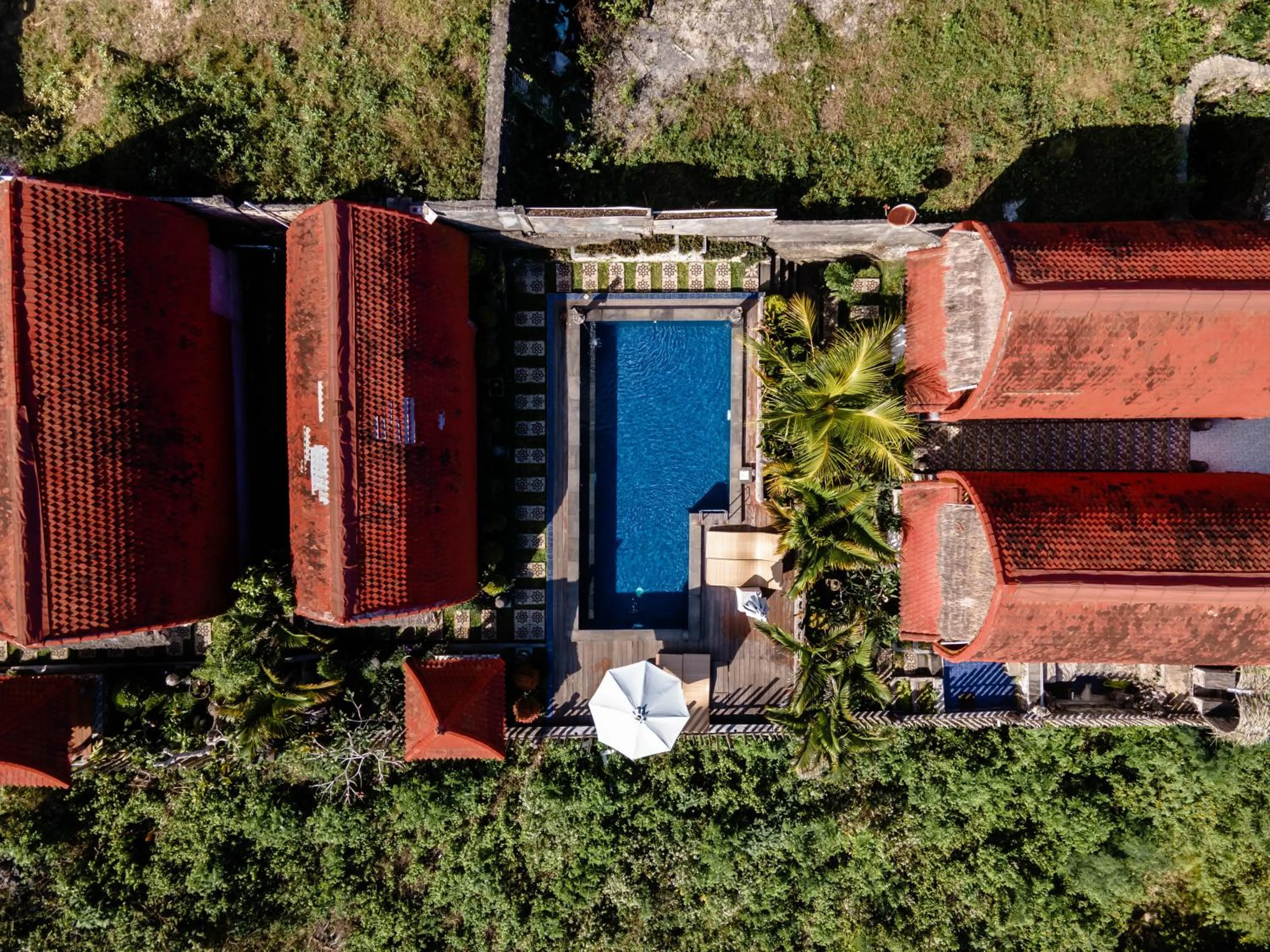 Property building in Sentulan Garden