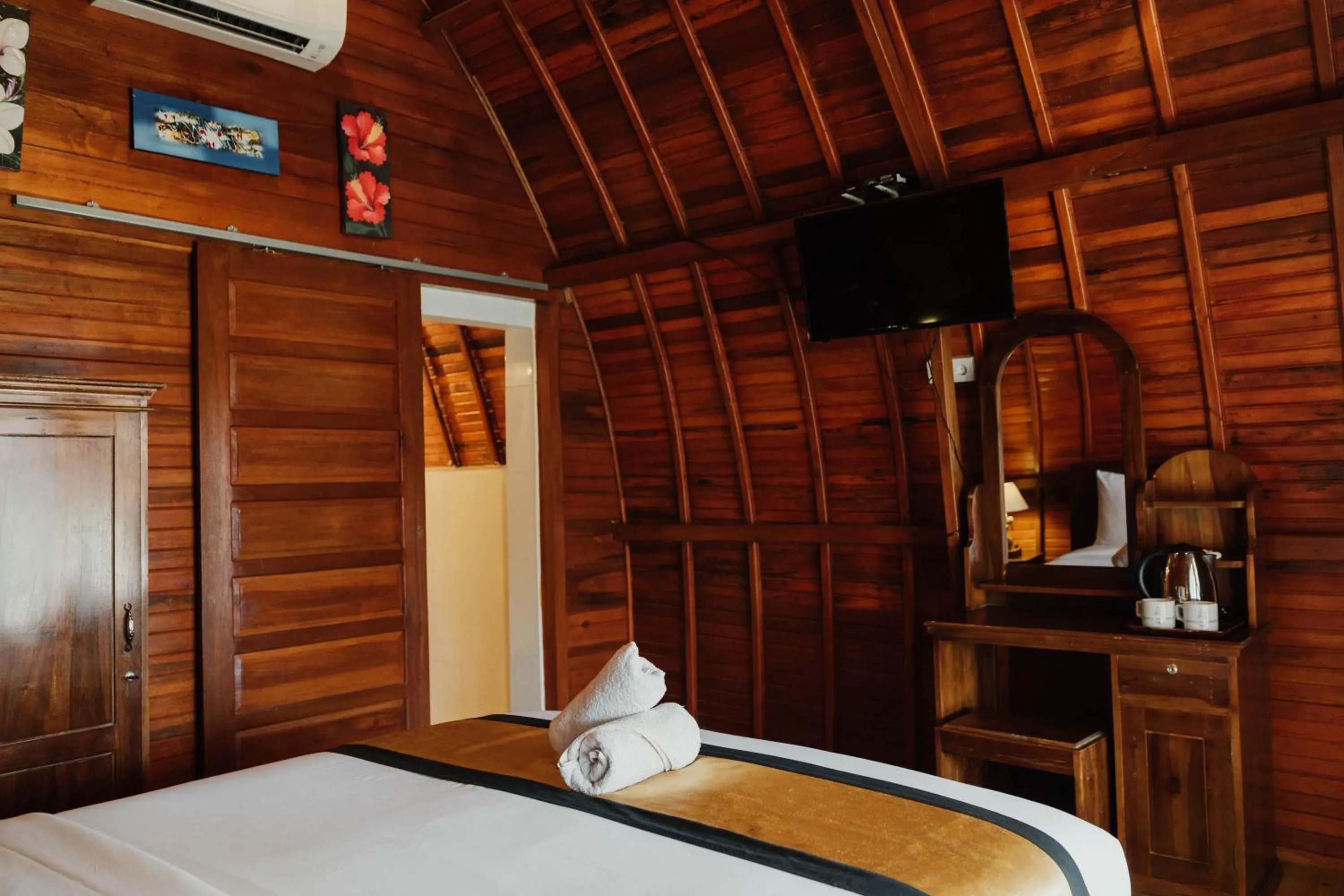 Bedroom, Bed in Sentulan Garden