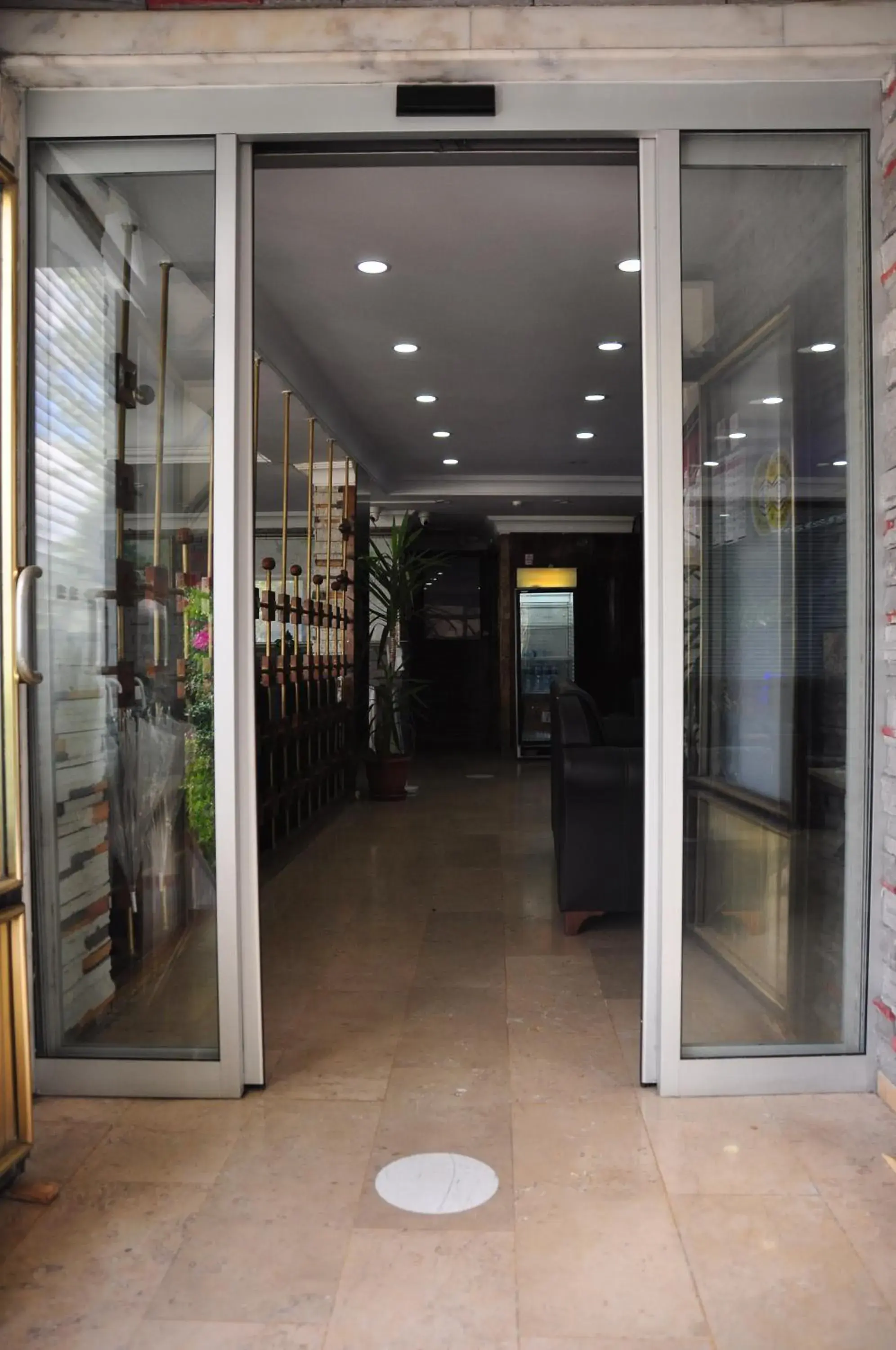 Property building in Biter Hotel Property building in Biter Hotel