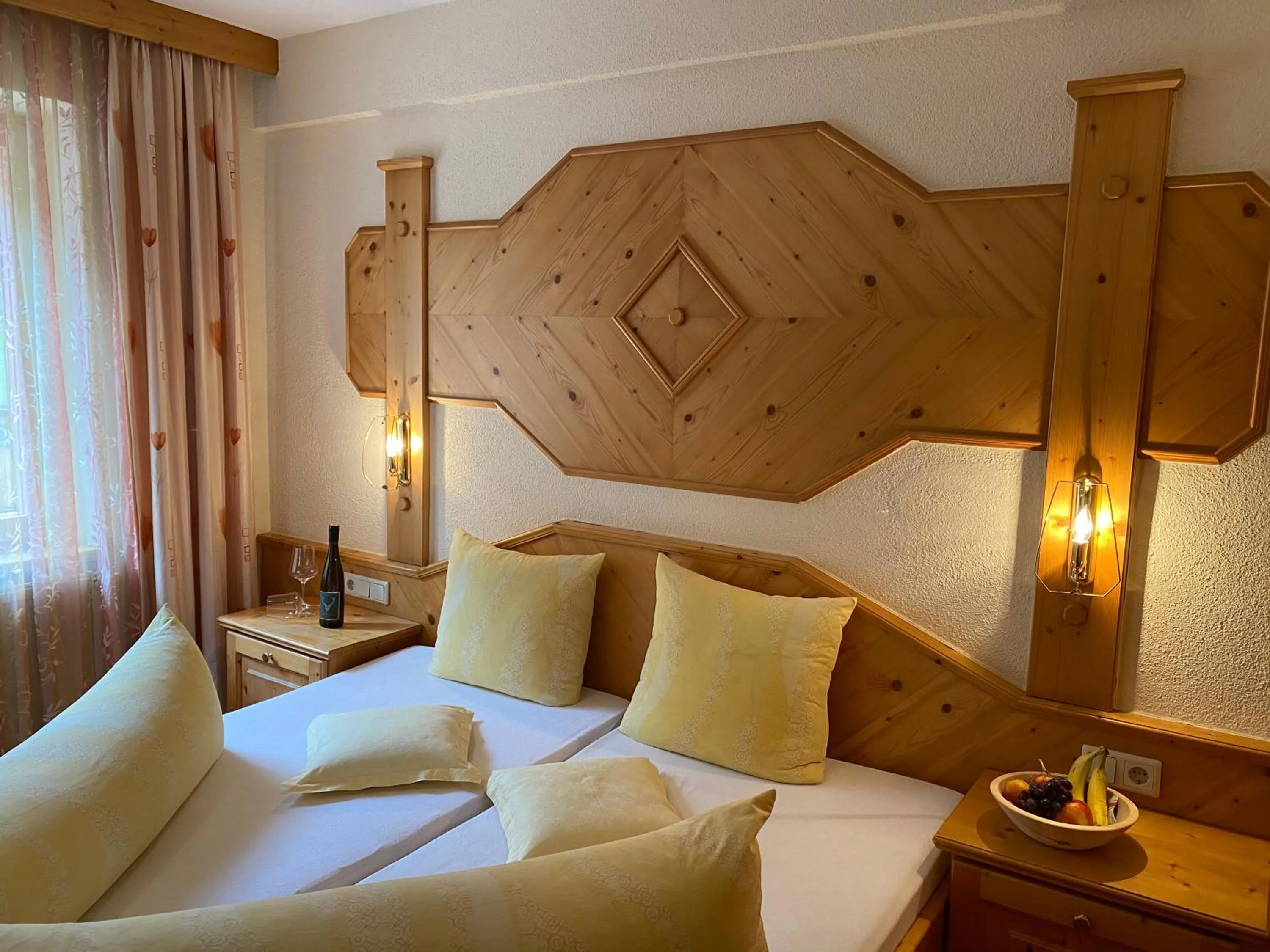 Photo of the whole room, Bed in Hotel Jägerhof