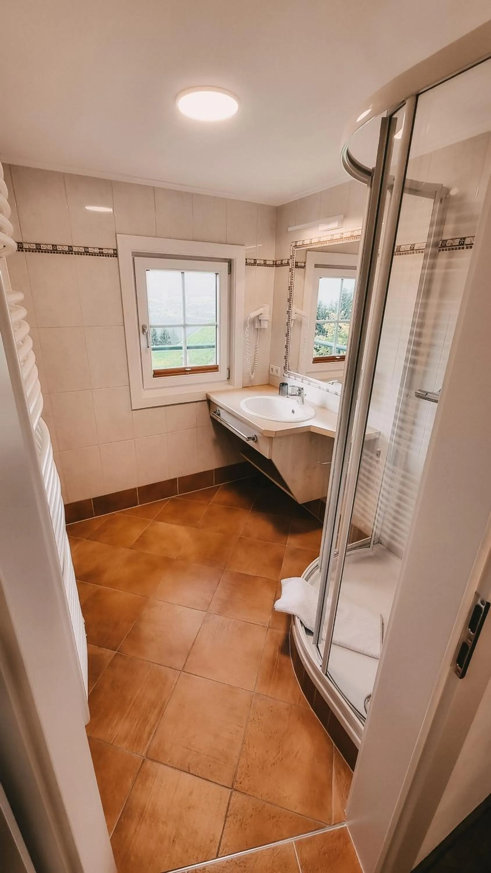 Bathroom in Posers Bergwelt B&B