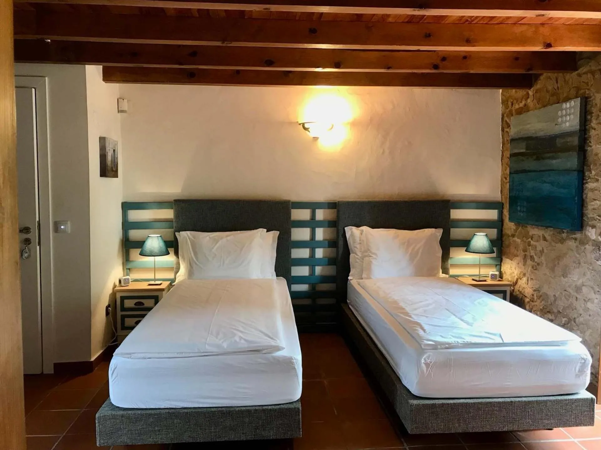 Bed in Vida-Vi, Country House and B&B