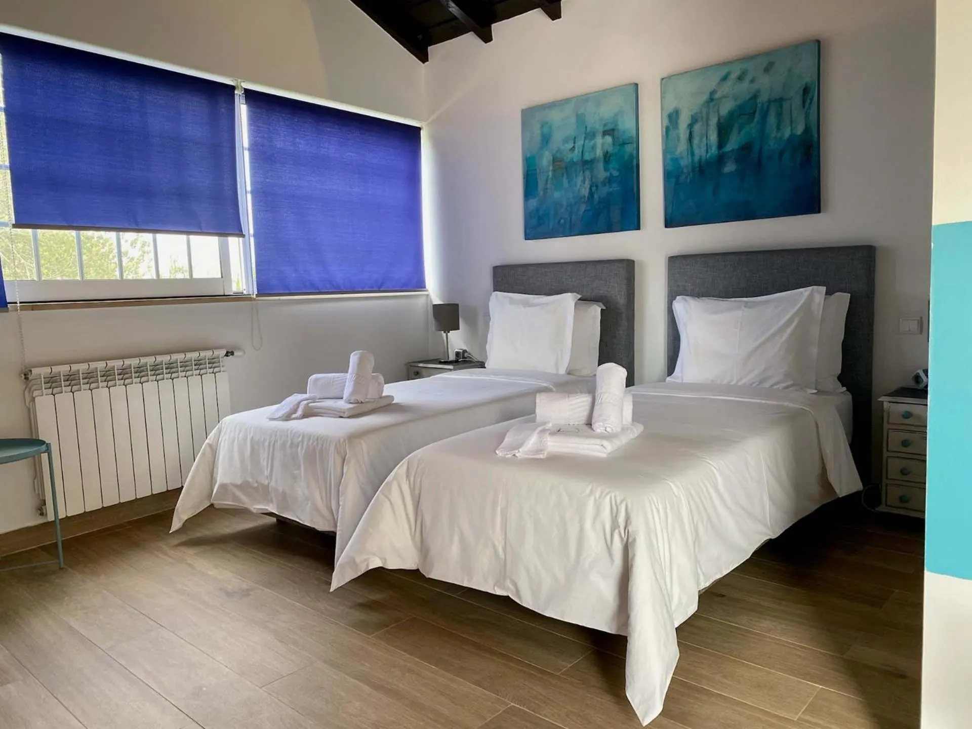 Bed in Vida-Vi, Country House and B&B