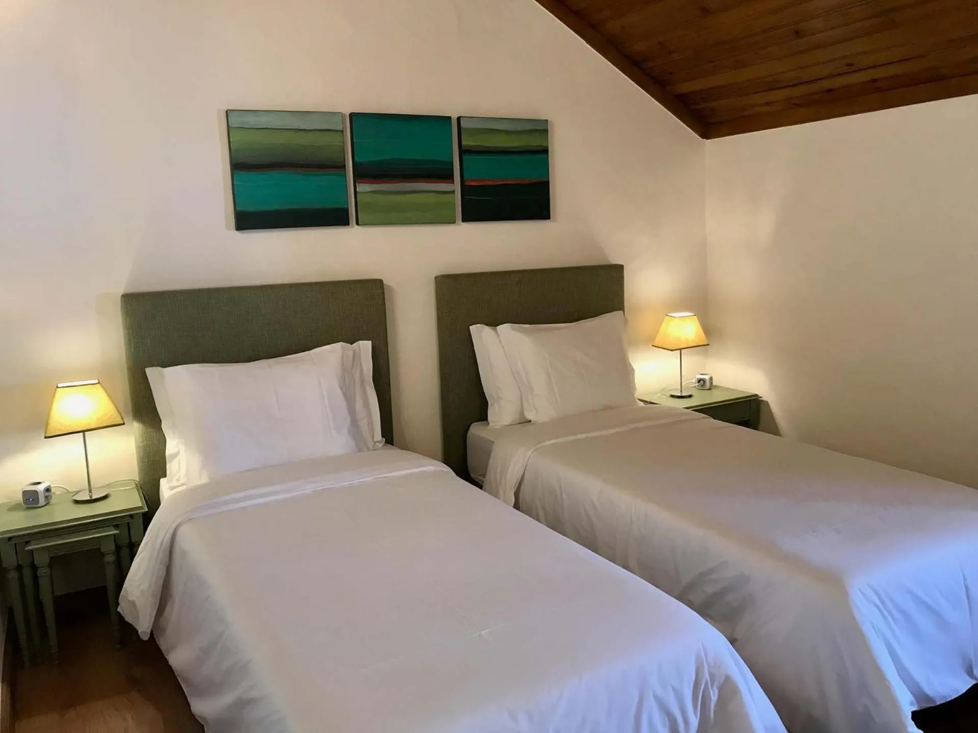 Bed in Vida-Vi, Country House and B&B