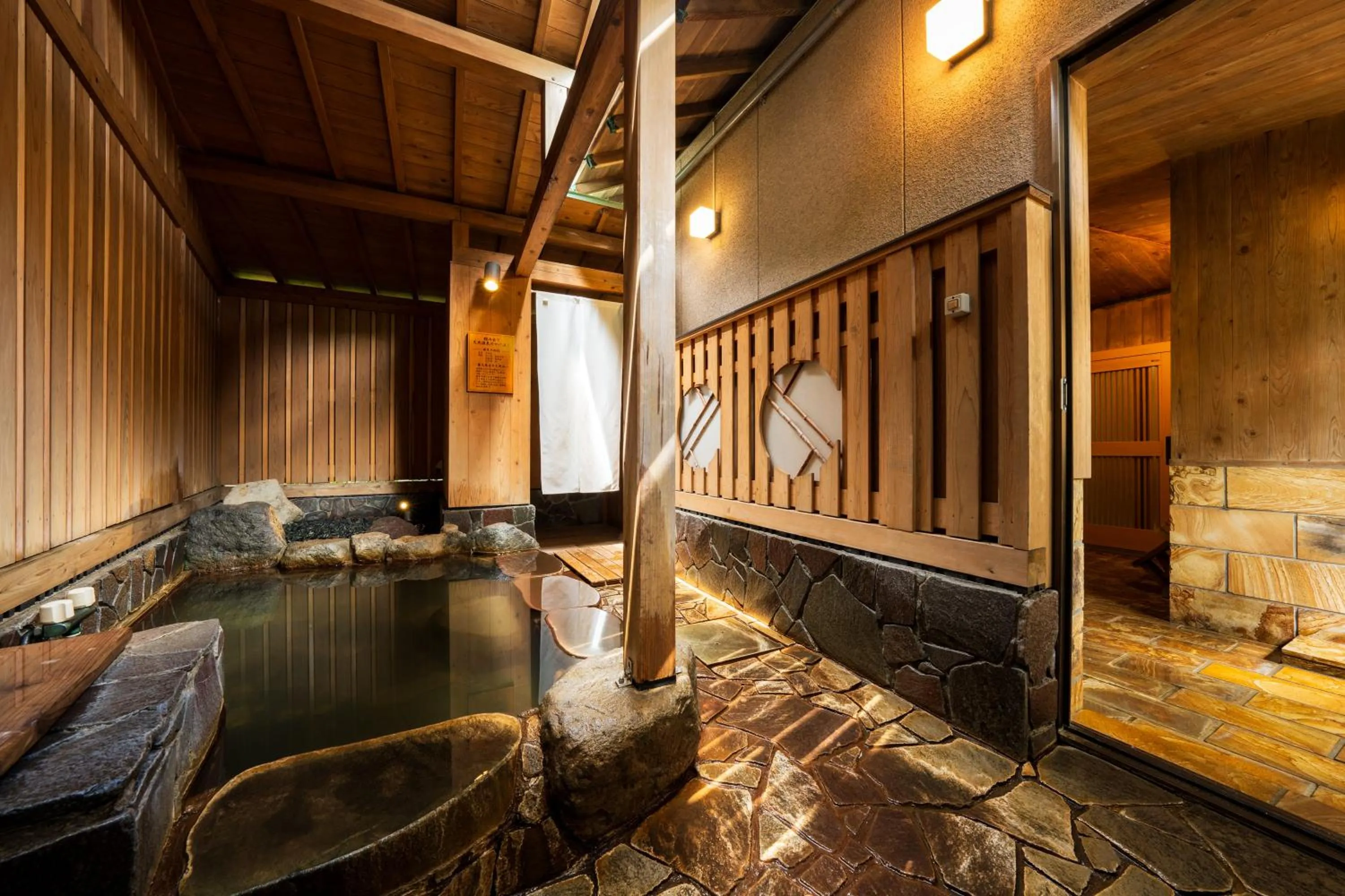 Hot Spring Bath in Kappo Ryokan Yumesaki