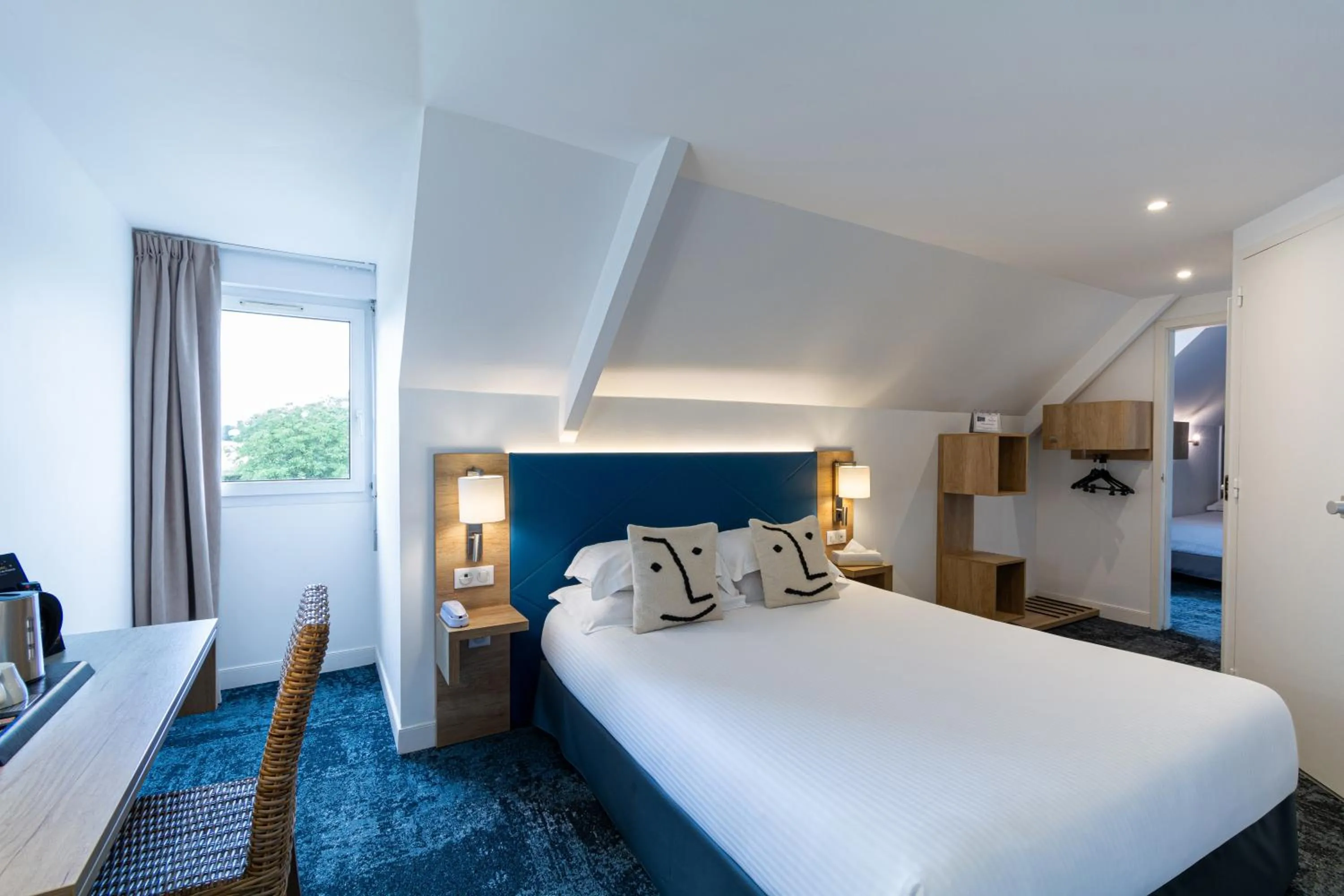 Bedroom, Bed in Eden Park Hotel Restaurant