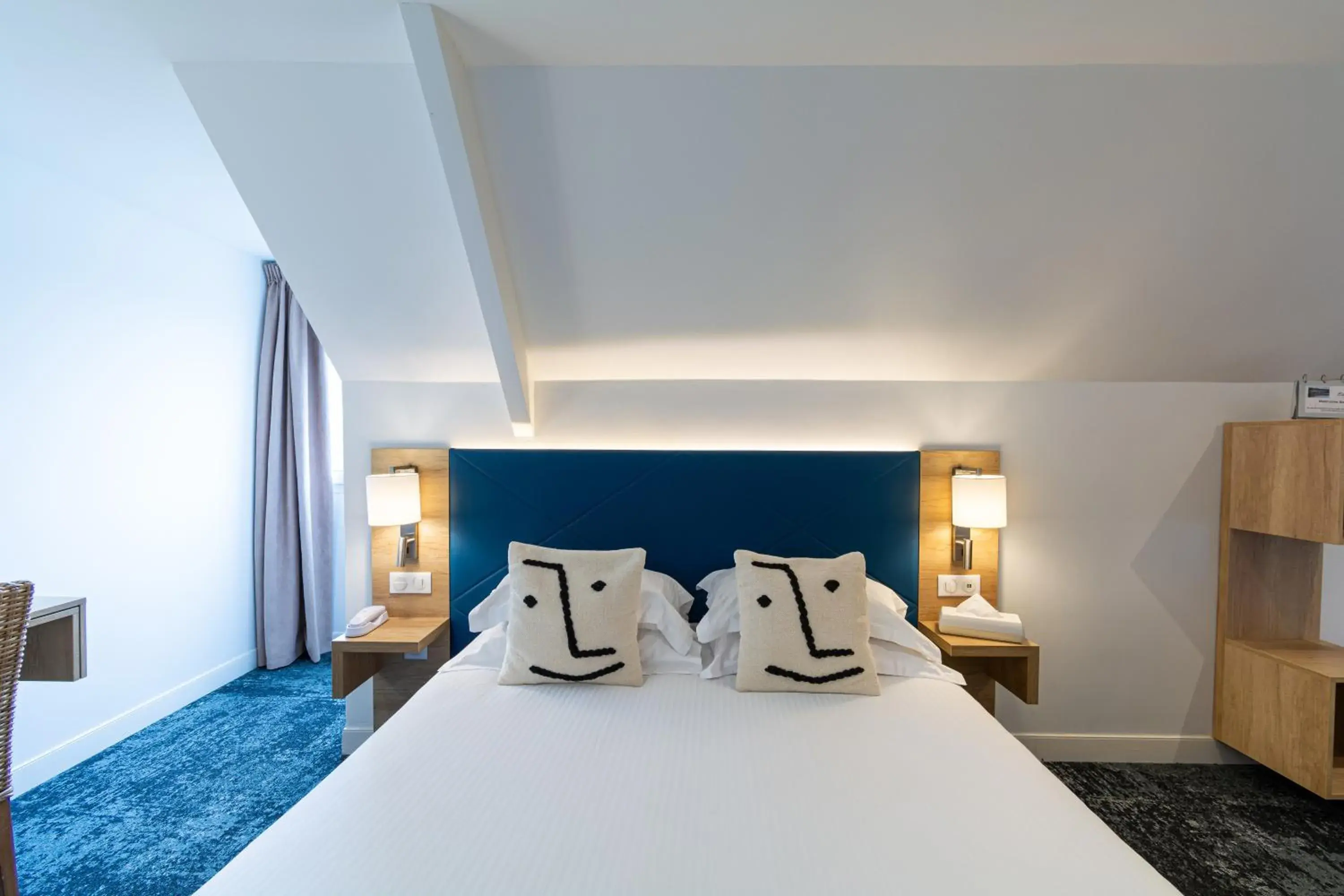 Bedroom, Bed in Eden Park Hotel Restaurant Bedroom, Bed in Eden Park Hotel Restaurant