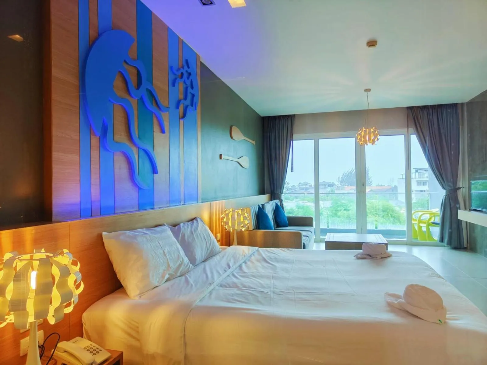 Bedroom, Bed in Ratana Platinum Resort Kamala