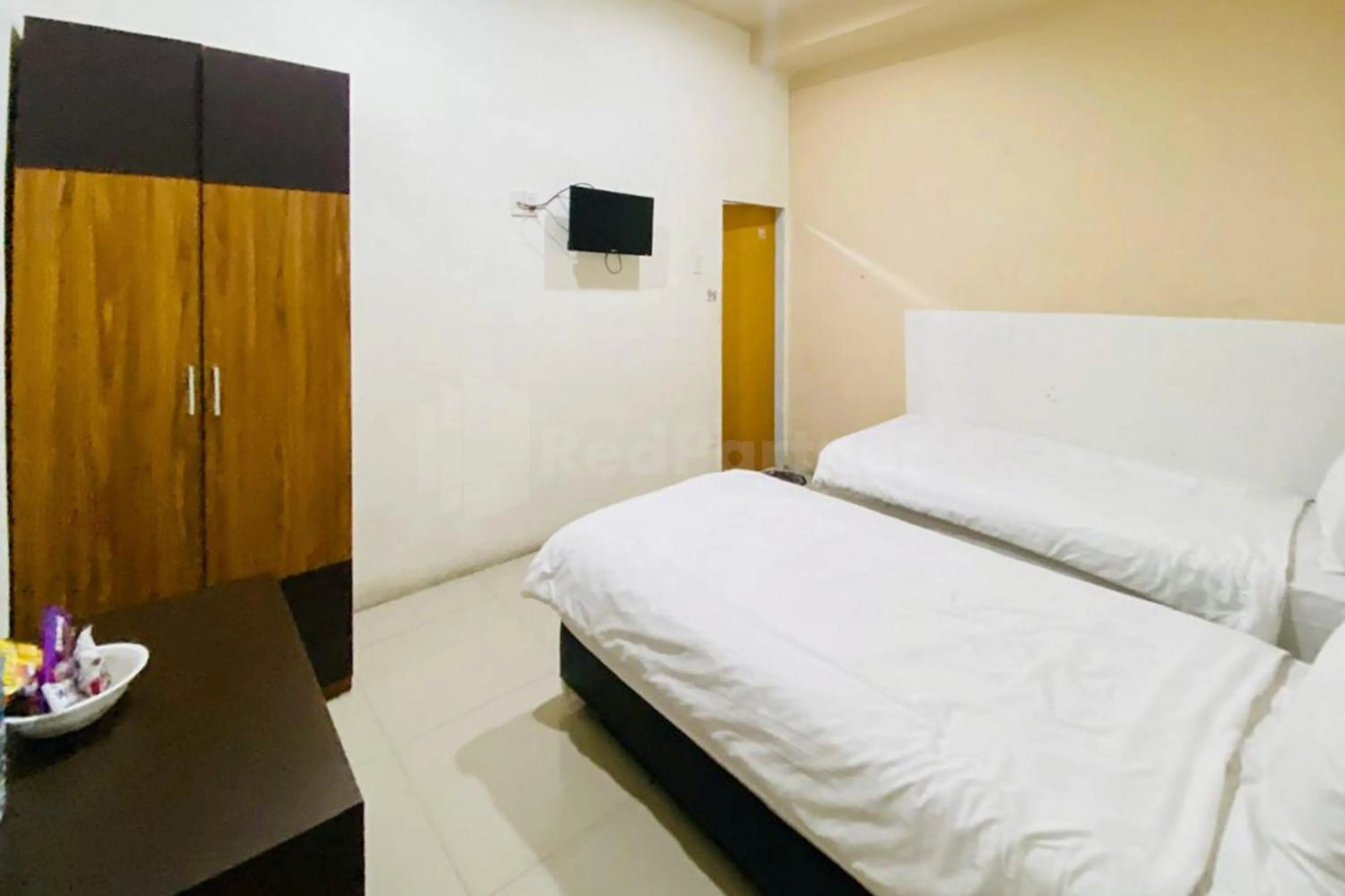 Bed in Palem Mas Garden RedPartner