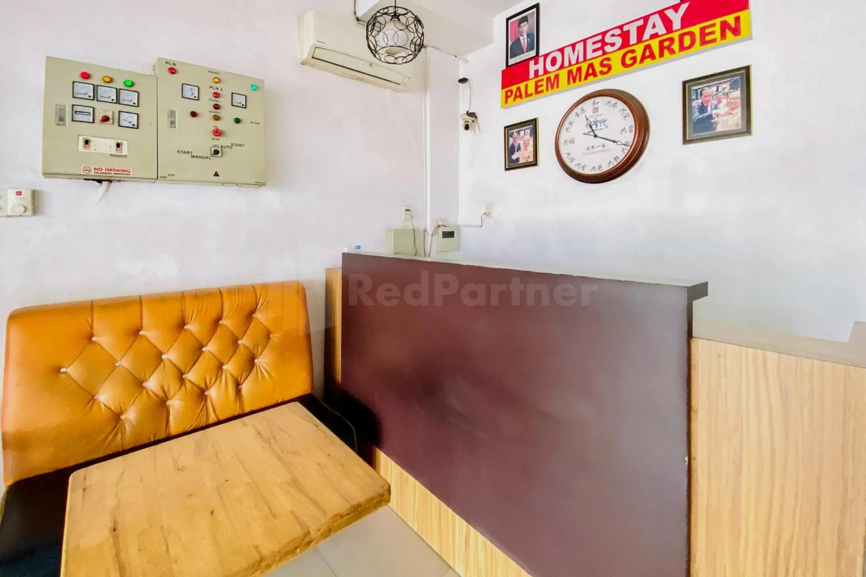 Lobby or reception in Palem Mas Garden RedPartner Lobby or reception in Palem Mas Garden RedPartner