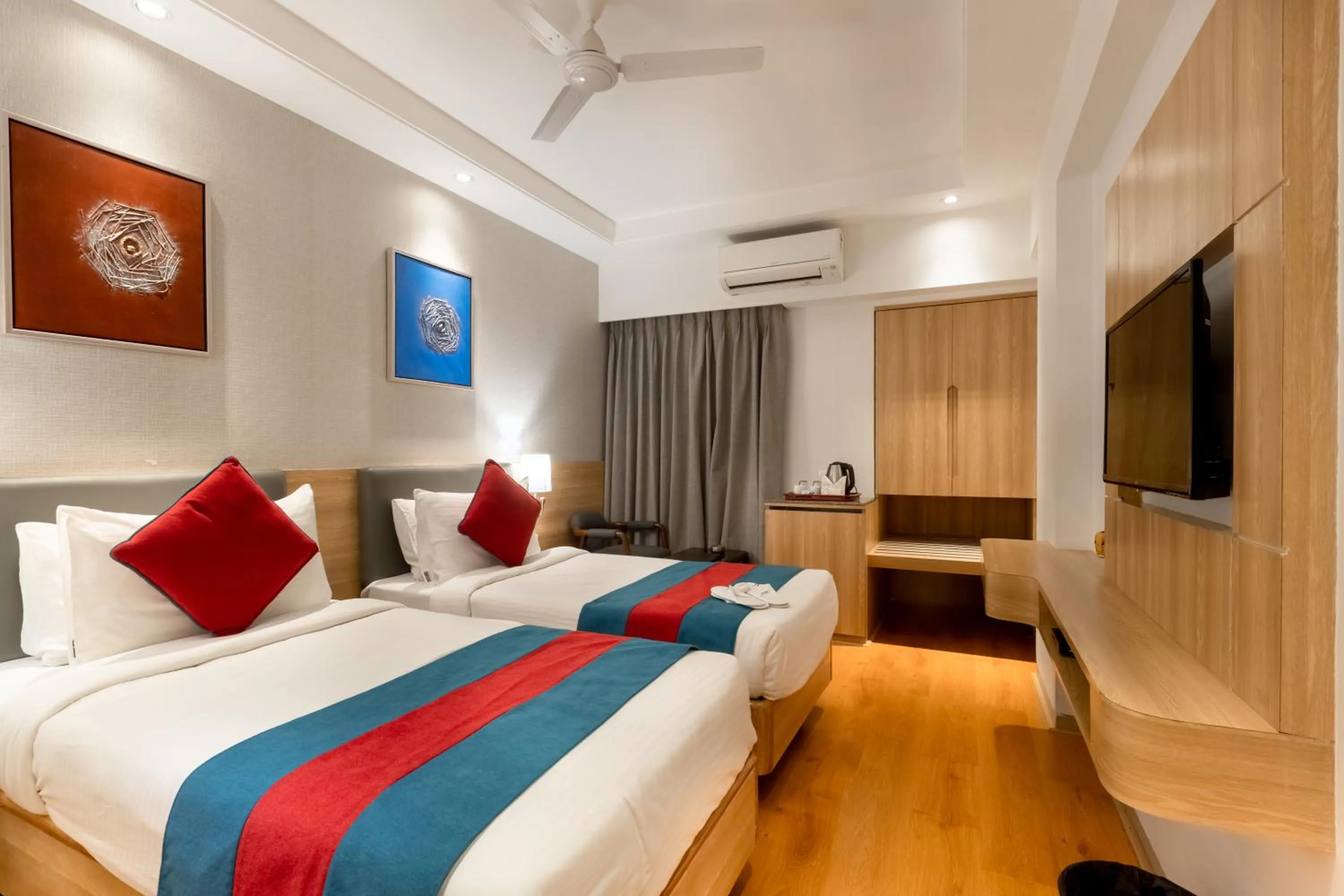 Bed in Freesia By Express Inn