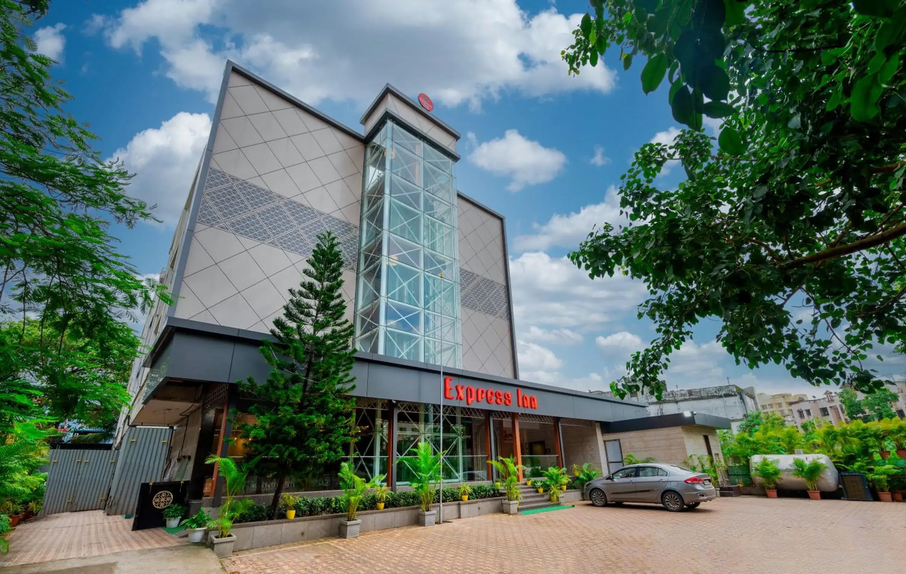 Property building in Freesia By Express Inn Property building in Freesia By Express Inn