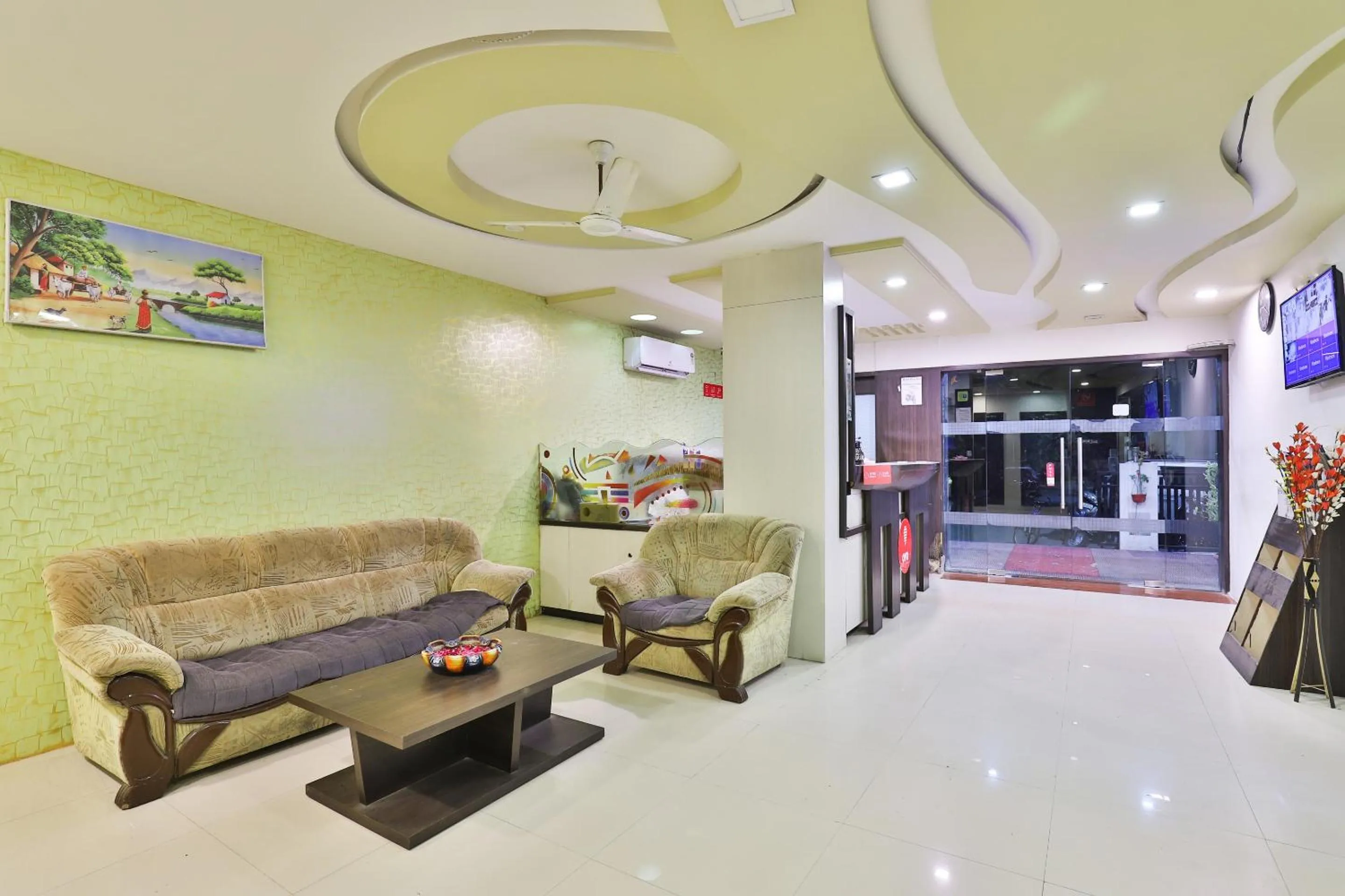 Hotel O Park Inn