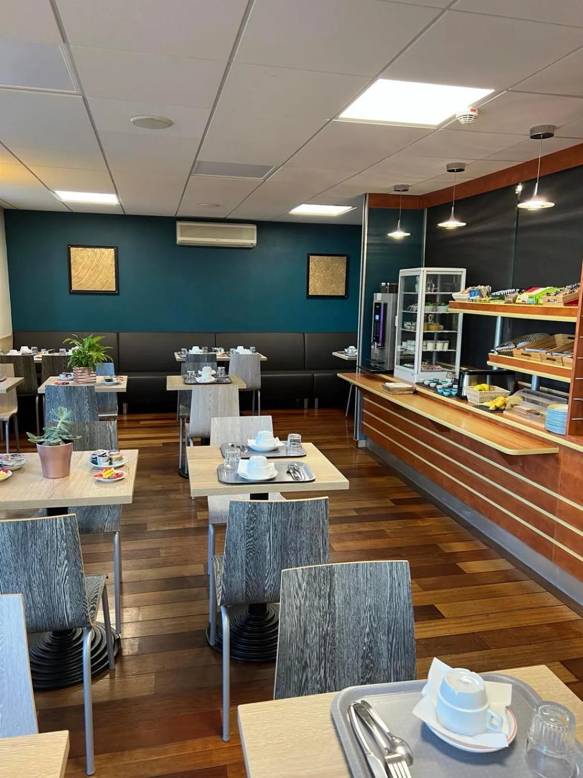 Breakfast in Brit Hotel Saumur