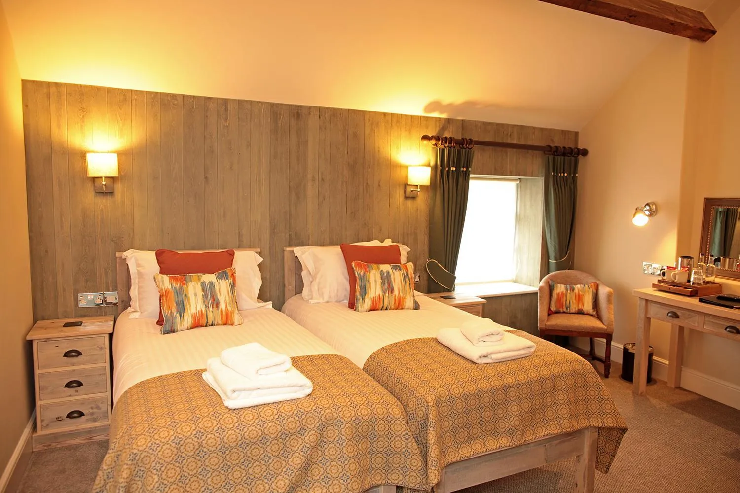 Bedroom, Bed in Y Capel Guest House