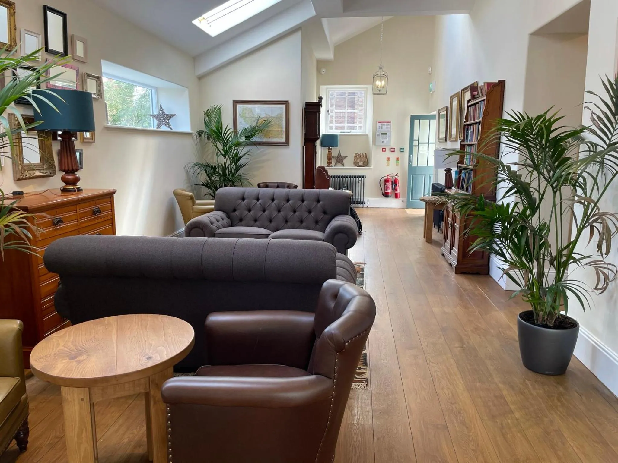 Communal lounge/ TV room in Y Capel Guest House