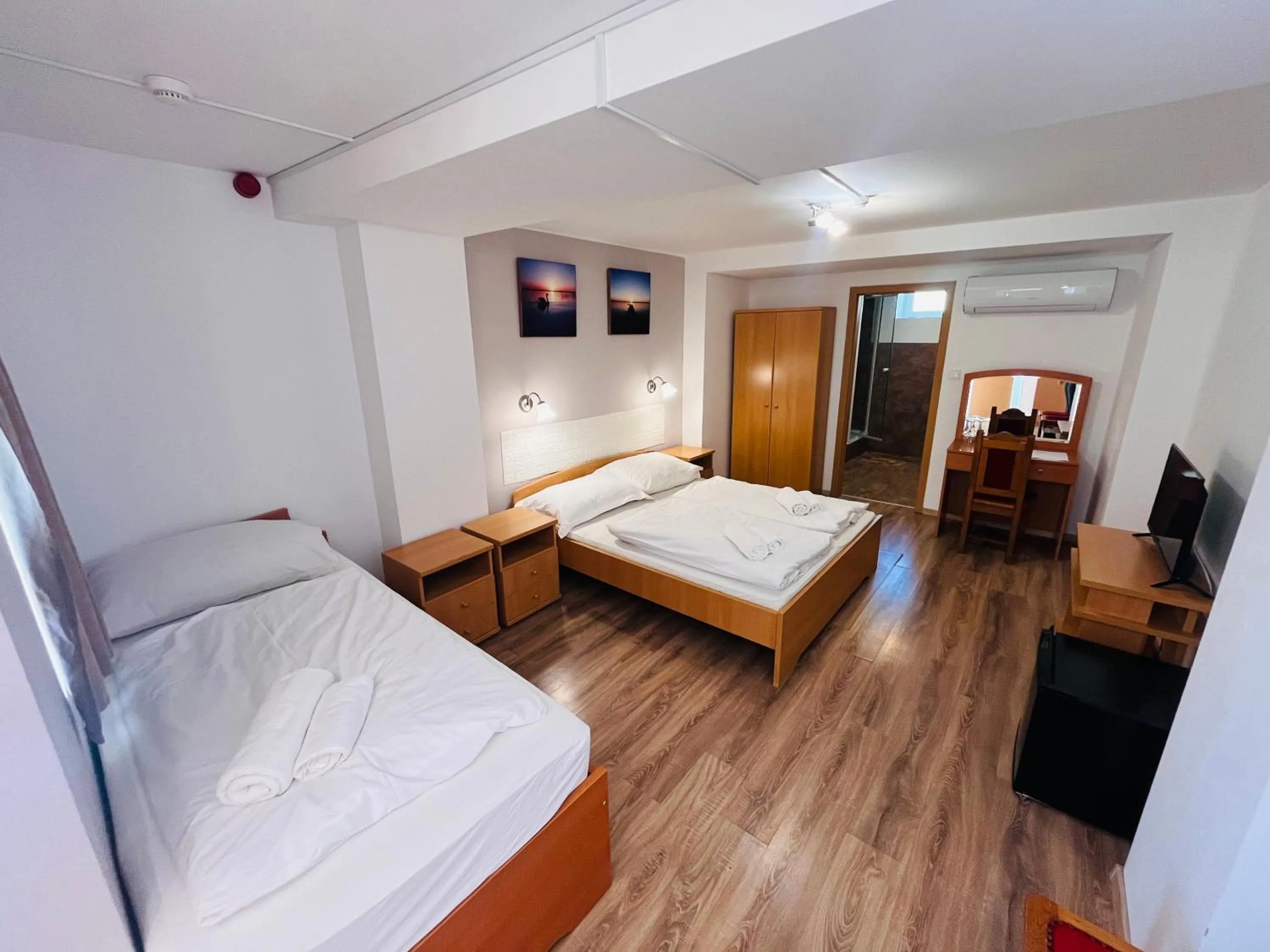 Mátyus Udvarház Kengyel Fogadó Eger