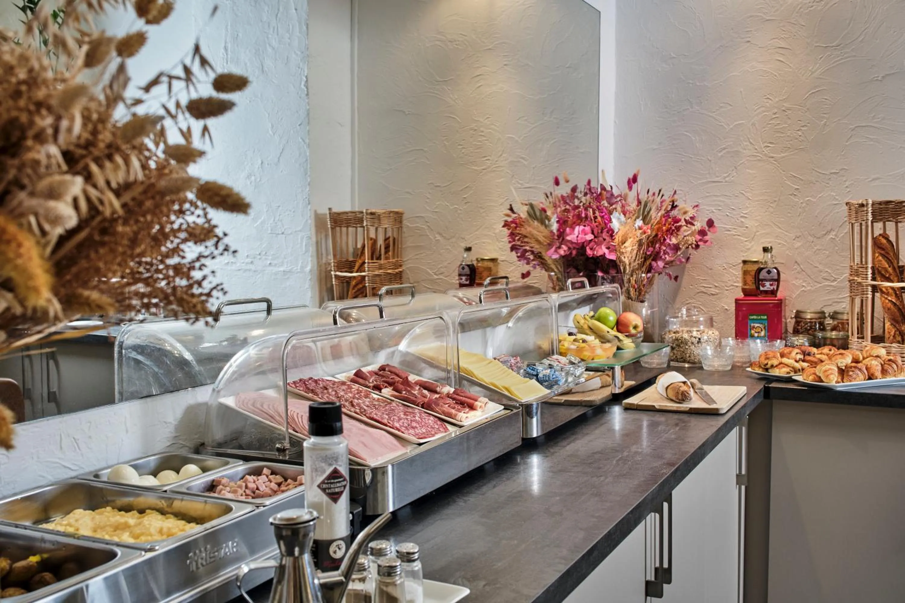 Breakfast in The Originals City, Hôtel Mondial, Perpignan