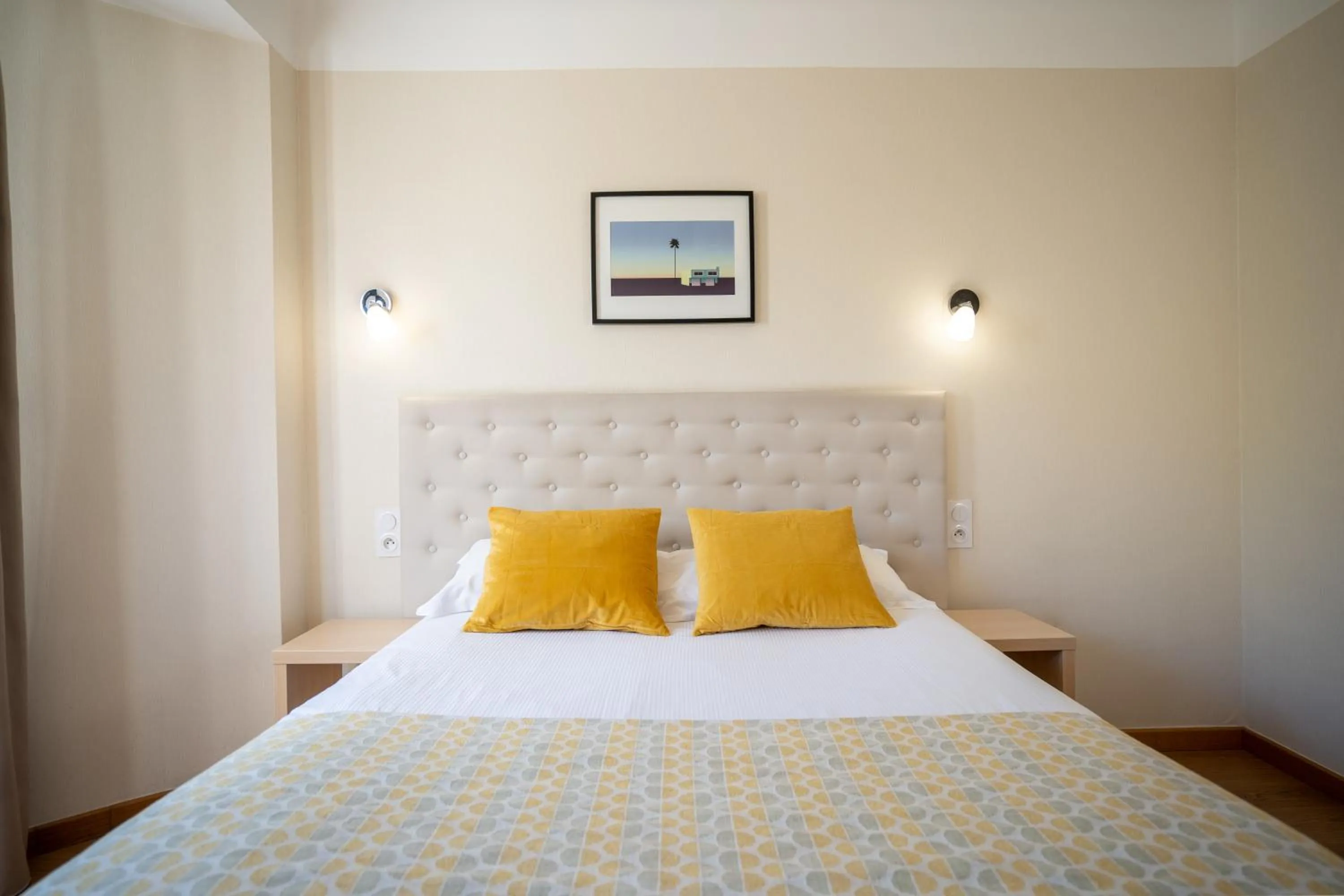 Bed in The Originals City, Hôtel Mondial, Perpignan