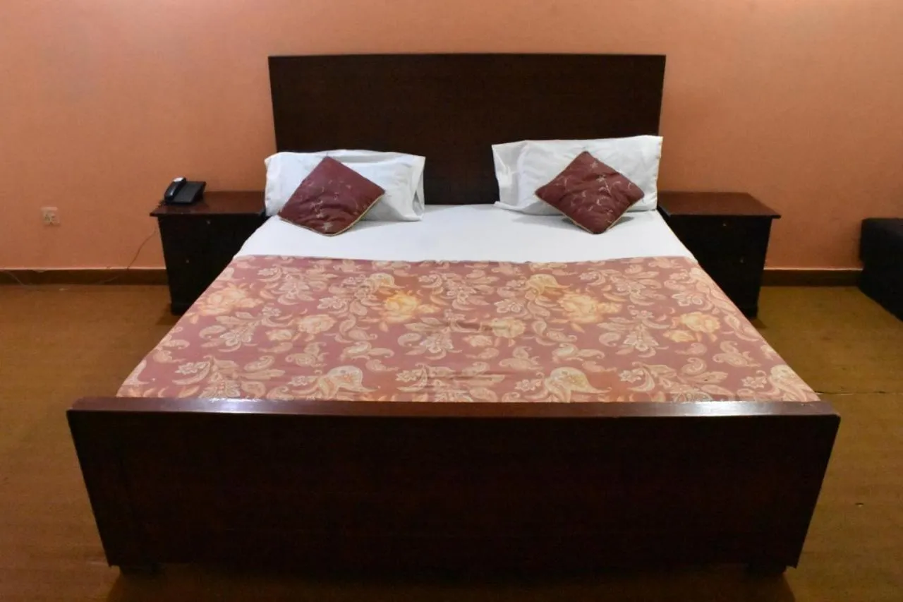 Bed in Green View Hotel