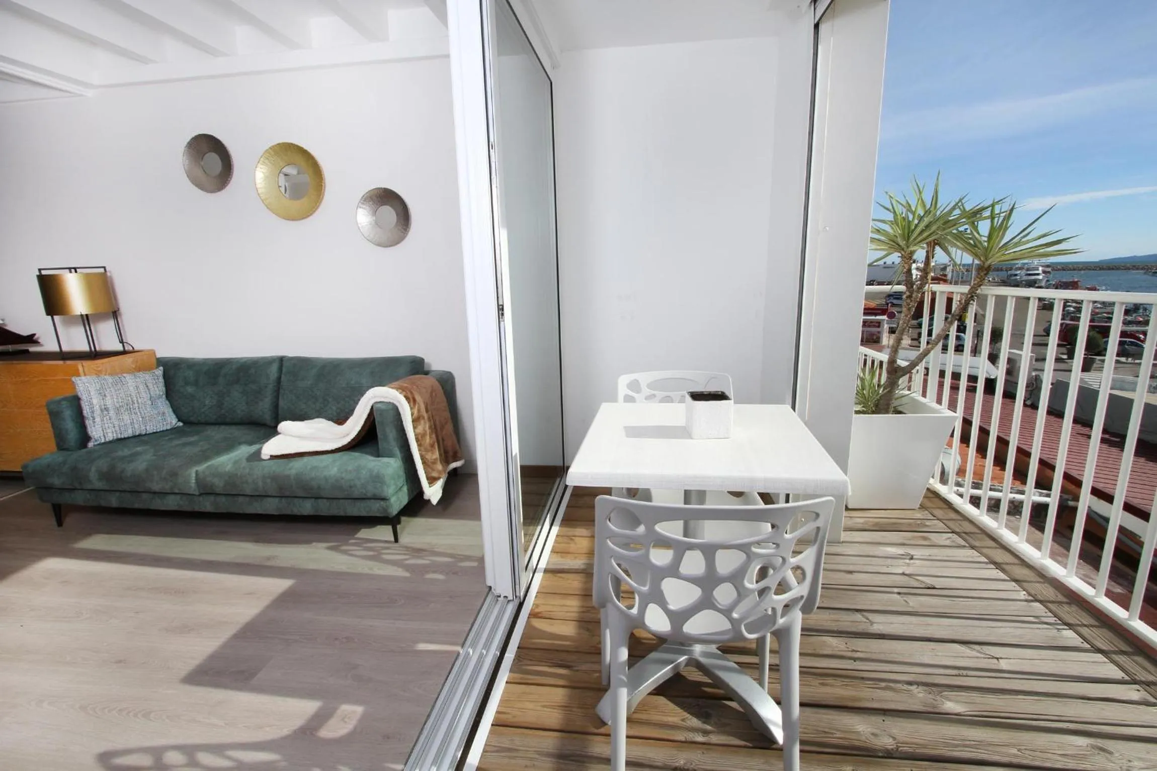Balcony/Terrace in Bleu Mer Duplex & Suites