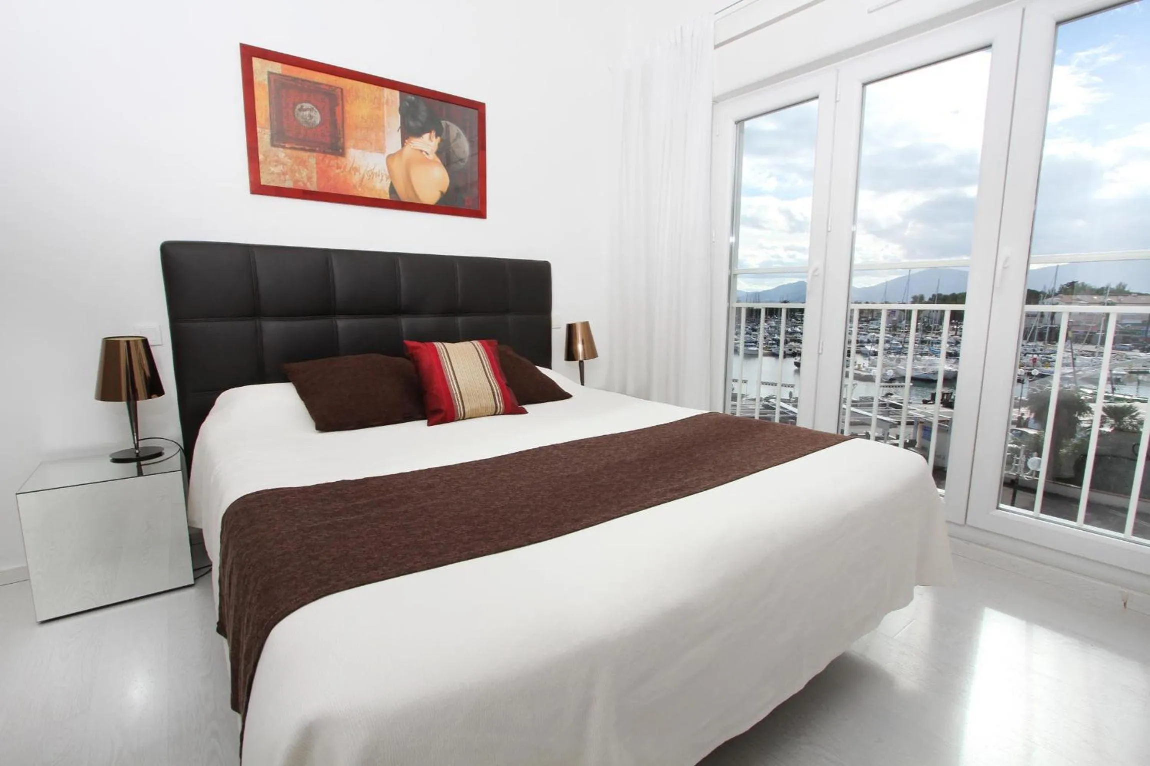 Photo of the whole room, Bed in Bleu Mer Duplex & Suites