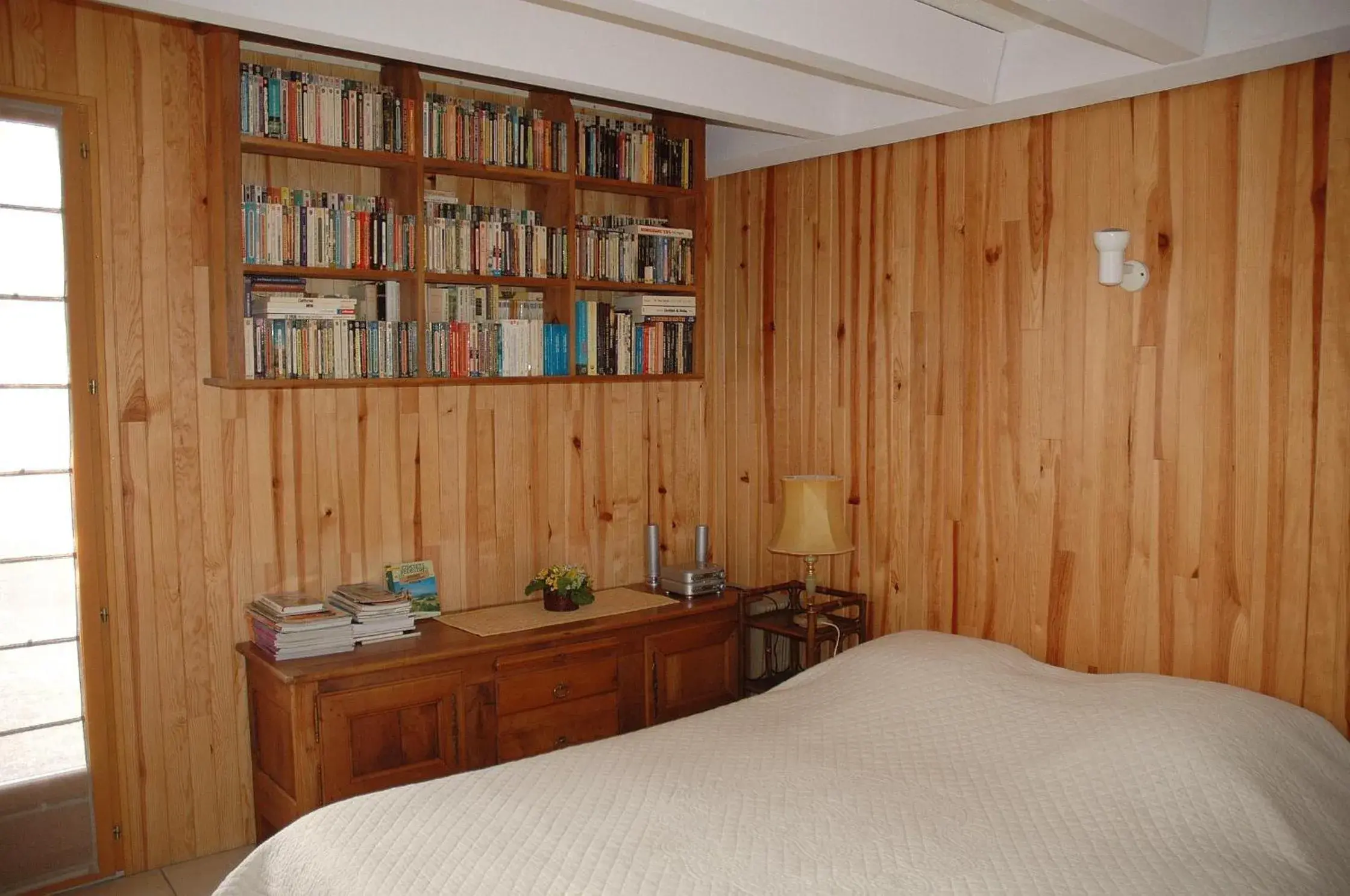 Double Room with Private External Bathroom in L'Atelier de Maia Double Room with Private External Bathroom in L'Atelier de Maia