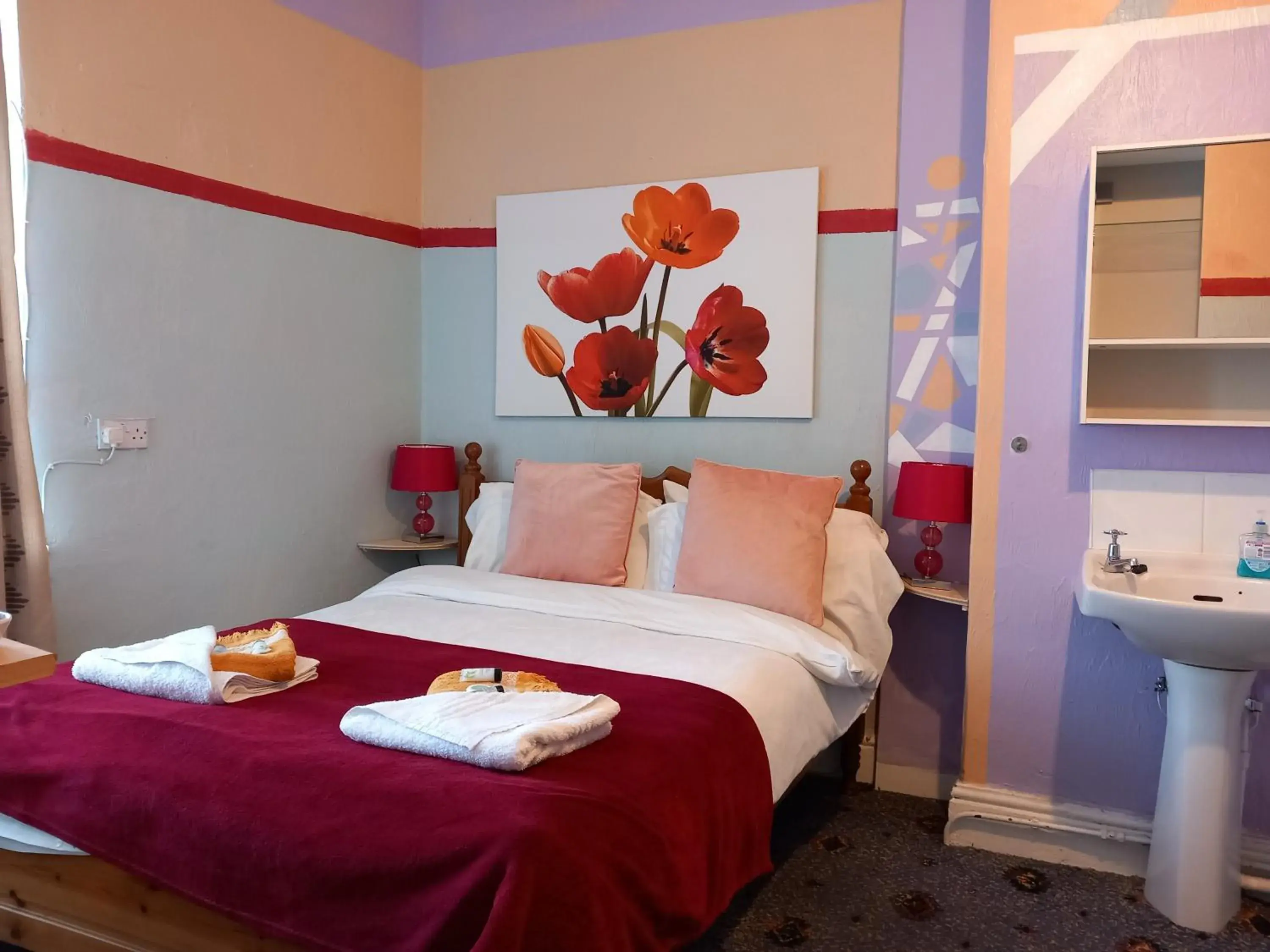 Family Room with Shower in My Adam Hotel Family Room with Shower in My Adam Hotel