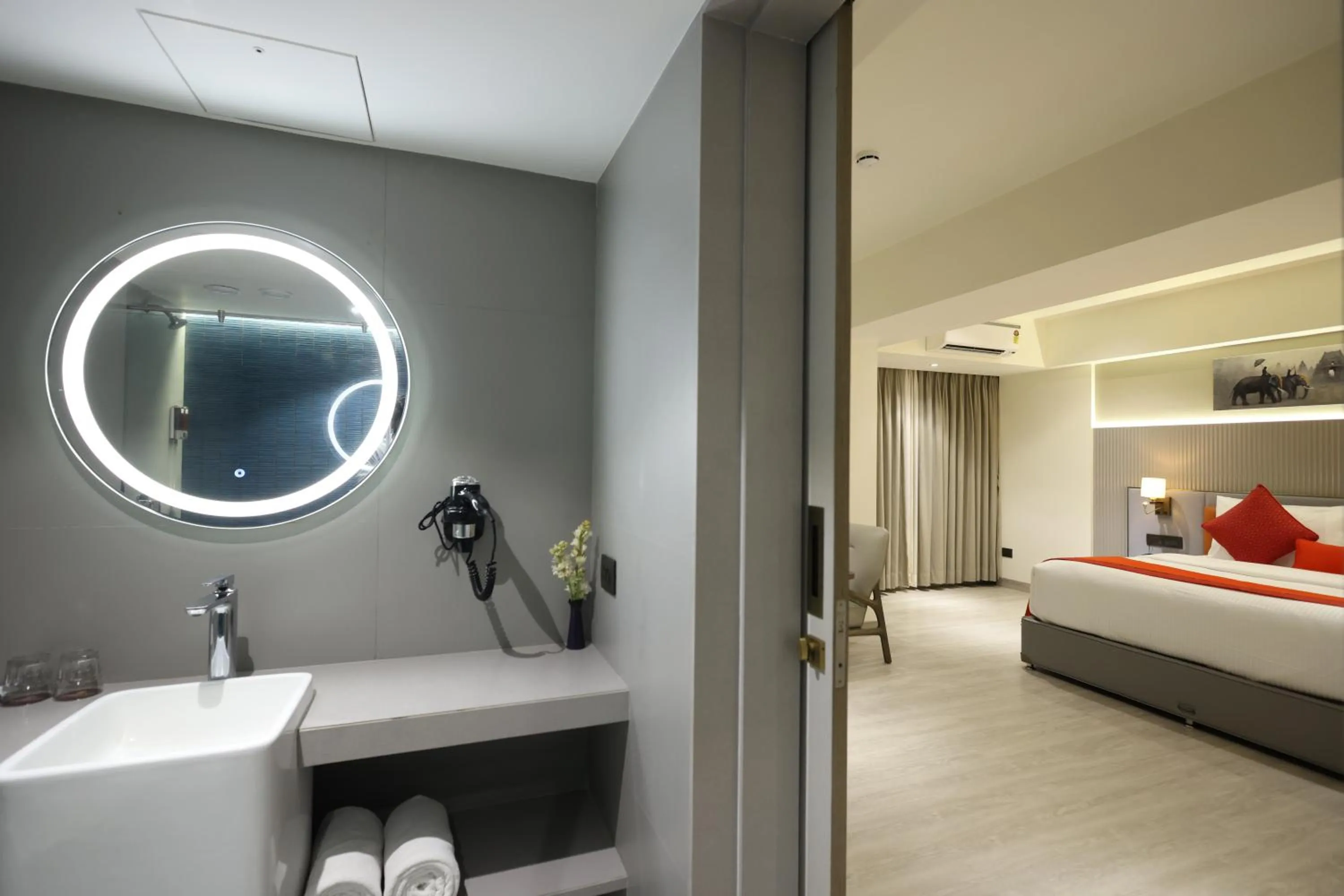 Bed in MARIGOLD-Newly Renovated Hotel