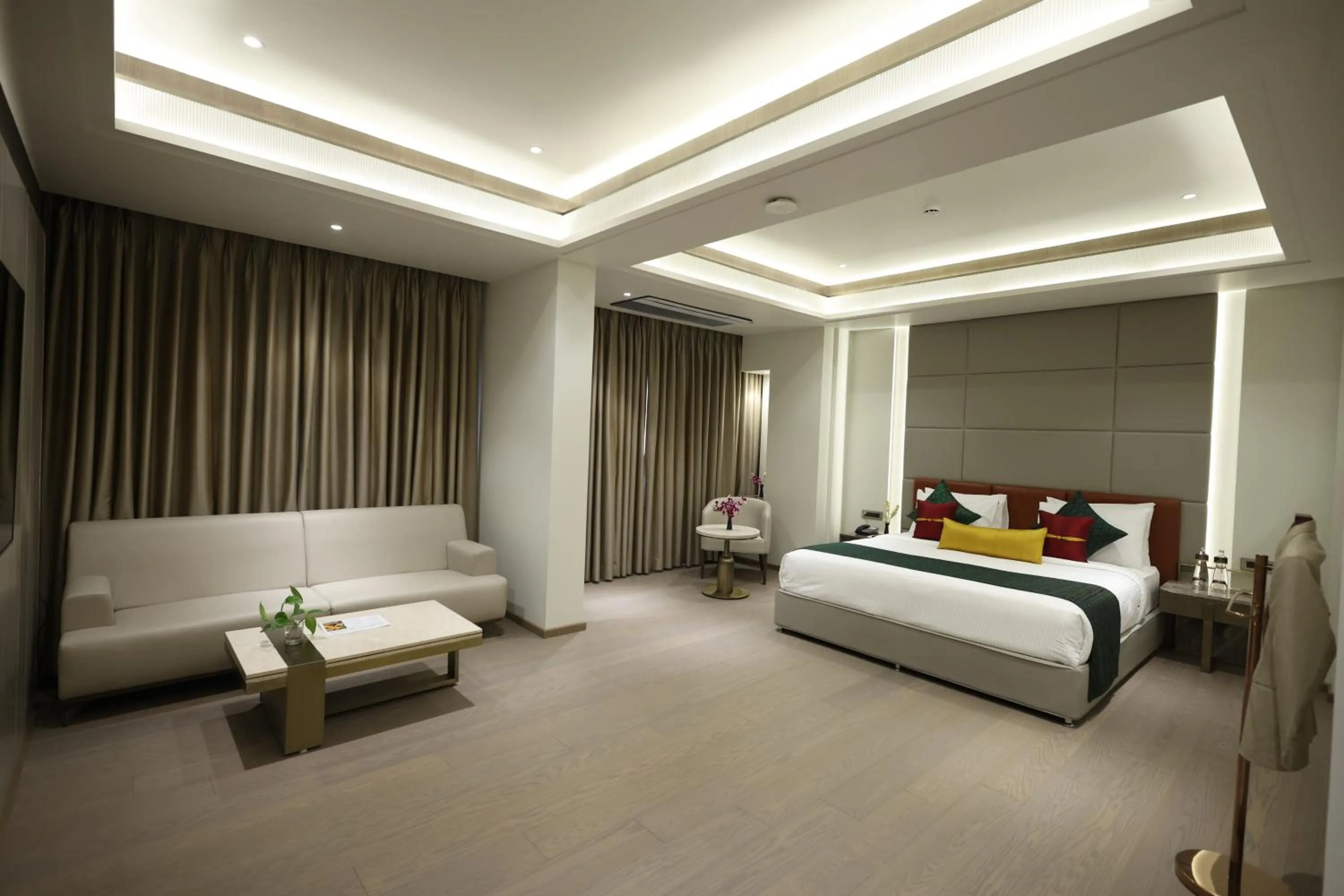 Bed in MARIGOLD-Newly Renovated Hotel