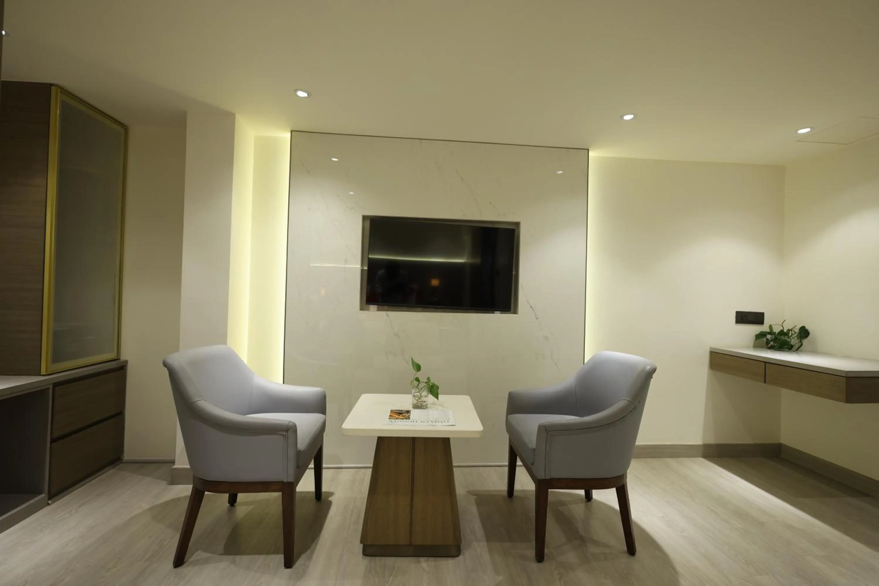 MARIGOLD-Newly Renovated Hotel