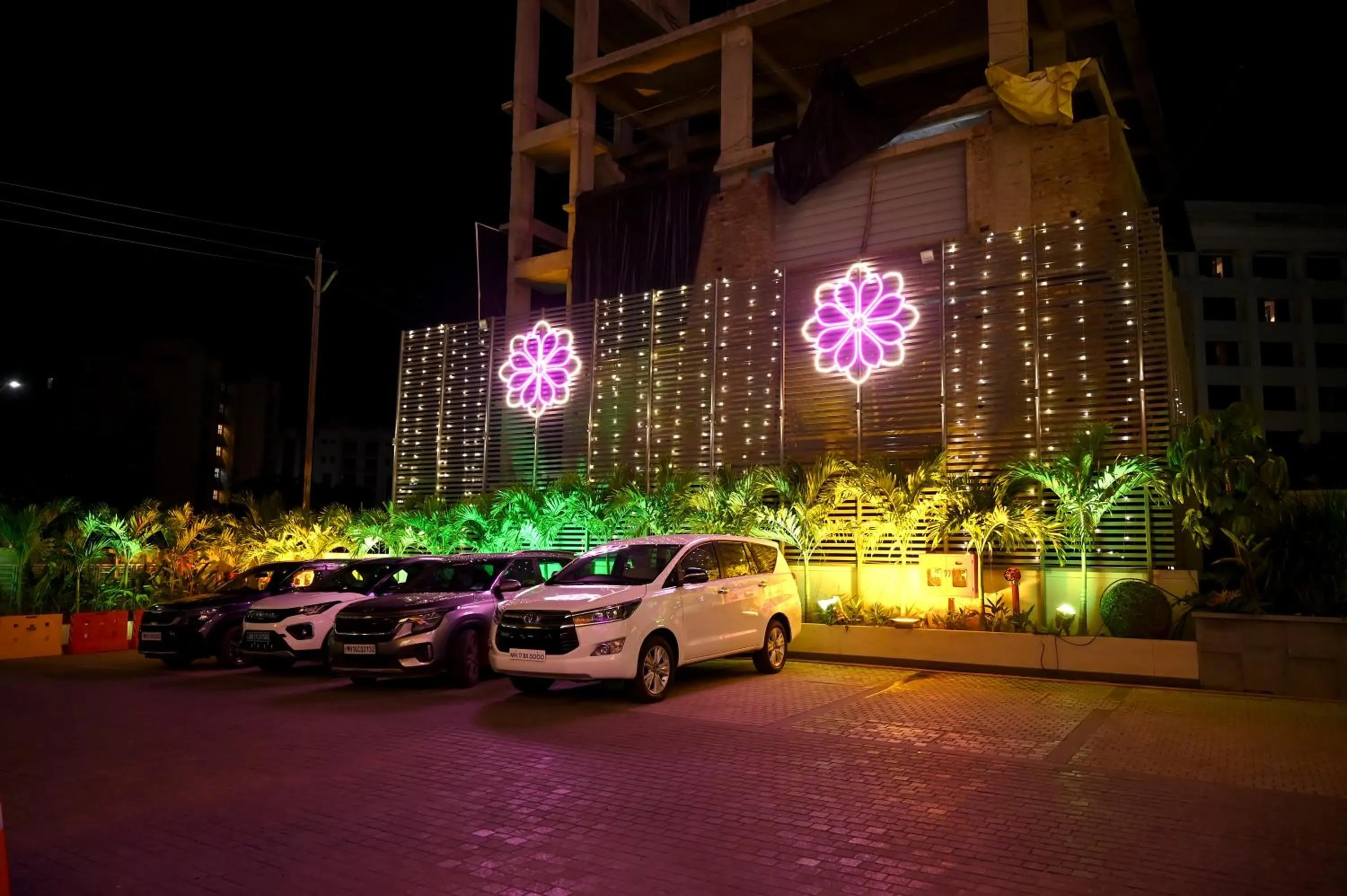 MARIGOLD-Newly Renovated Hotel