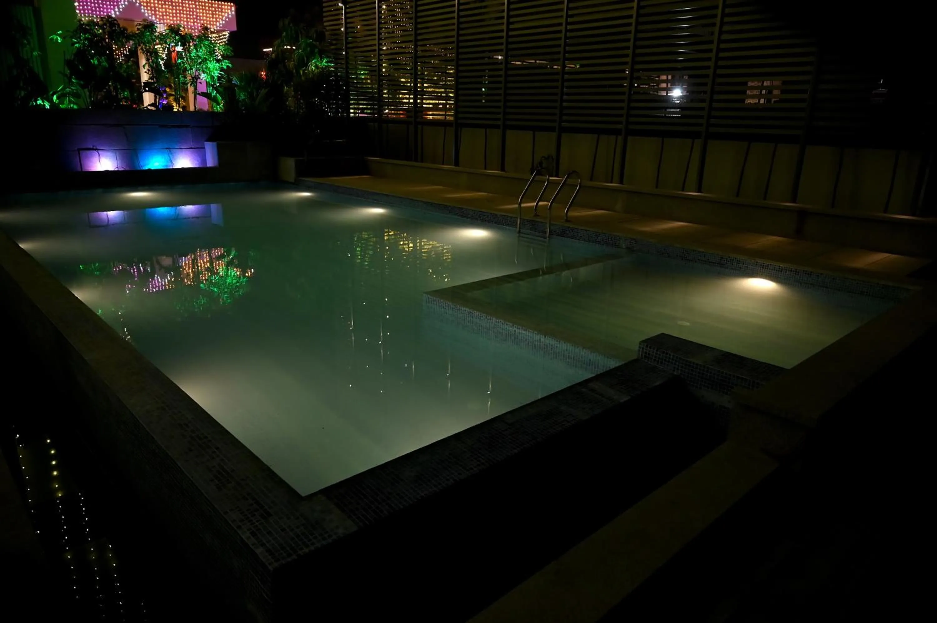 MARIGOLD-Newly Renovated Hotel