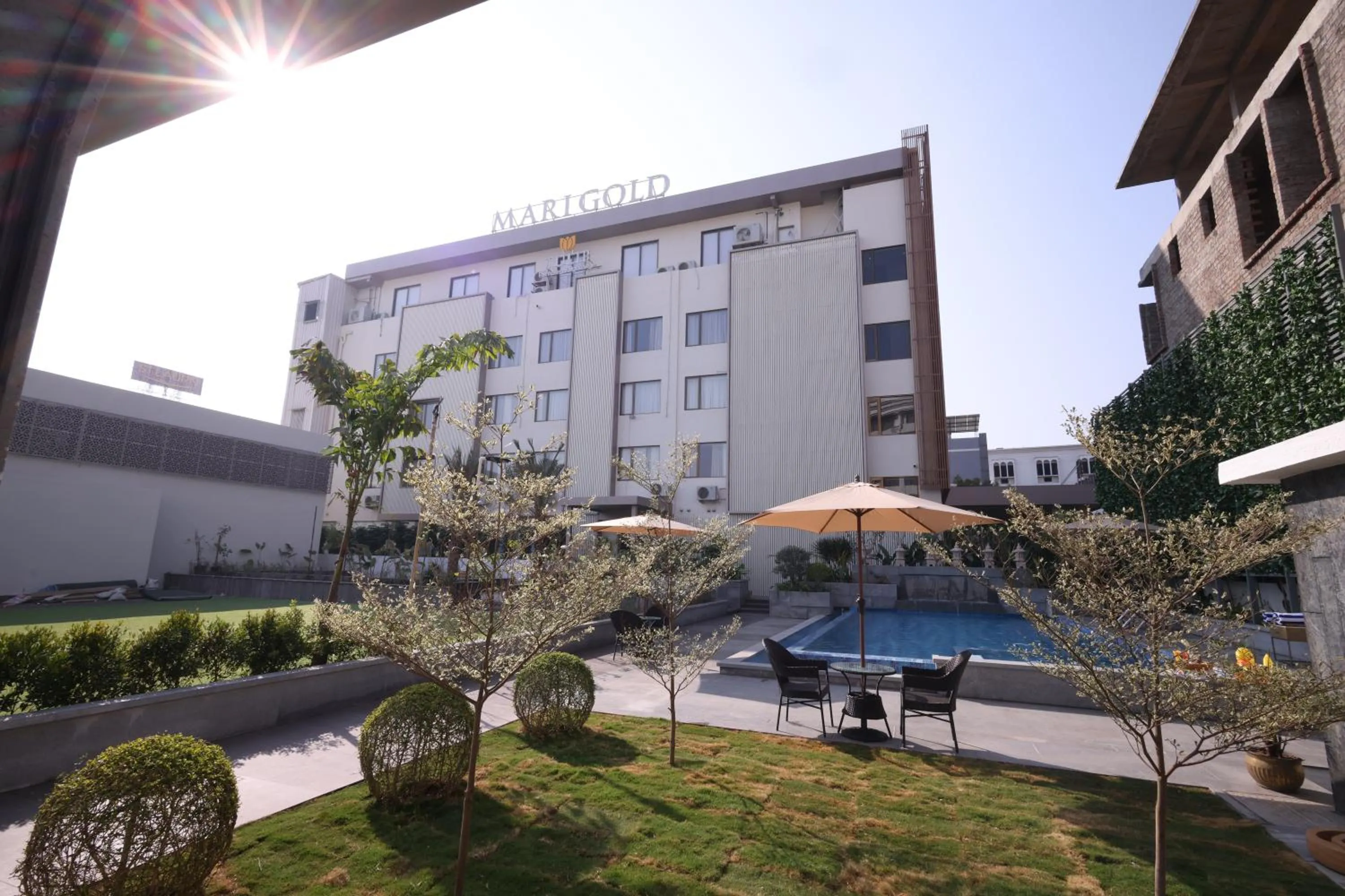MARIGOLD-Newly Renovated Hotel