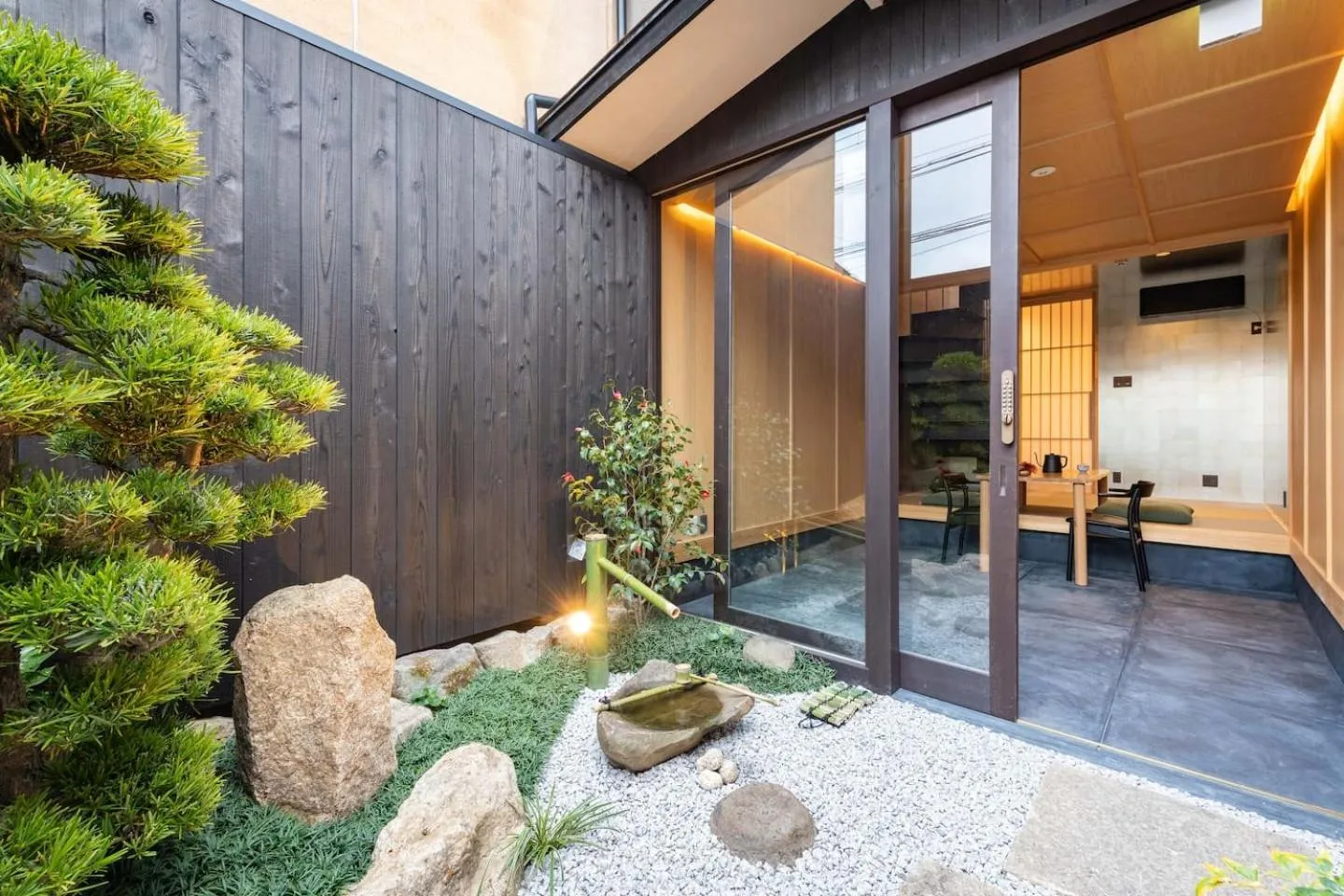 Facade/entrance in TABITABI STAY TAISHI