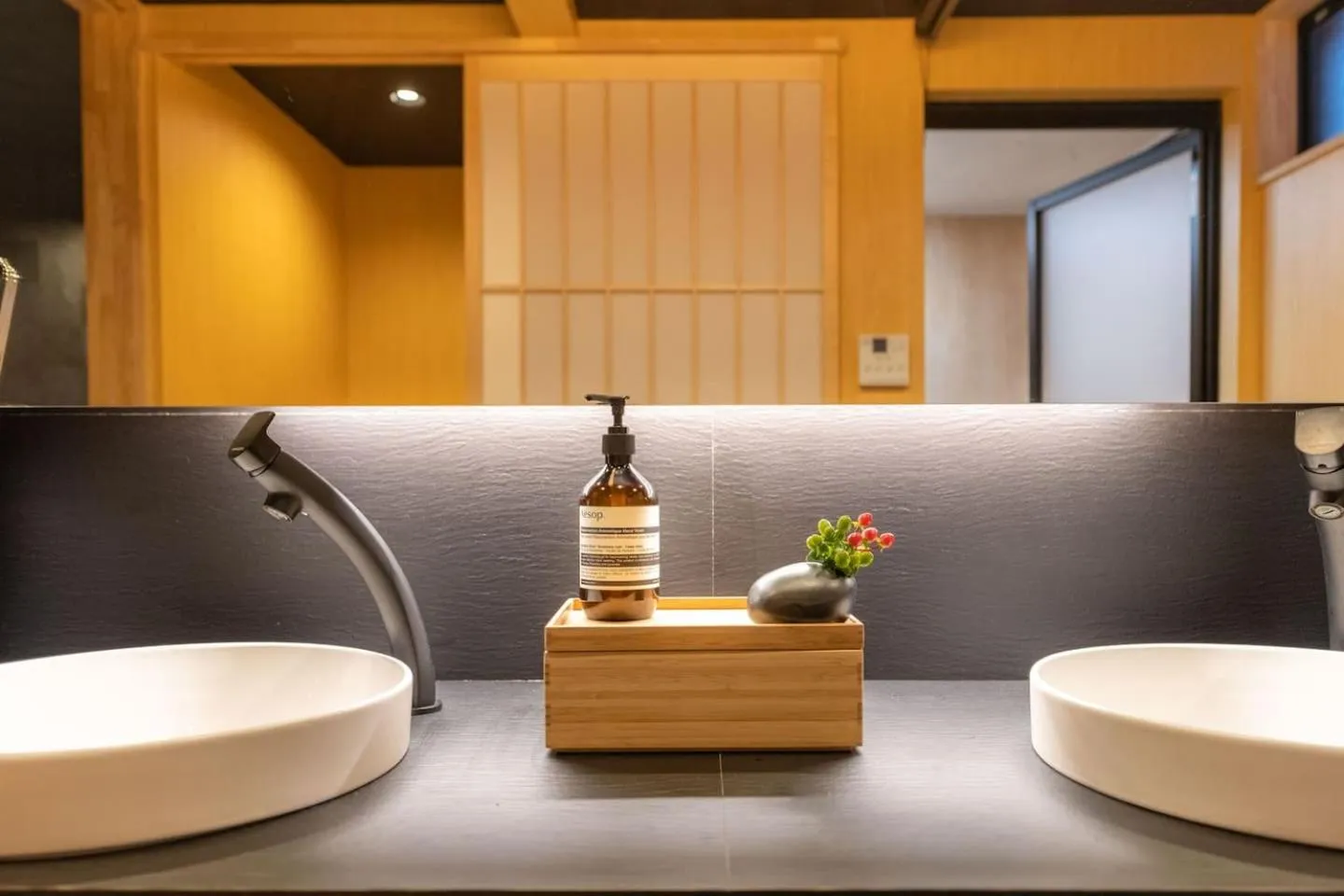 Decorative detail in TABITABI STAY TAISHI