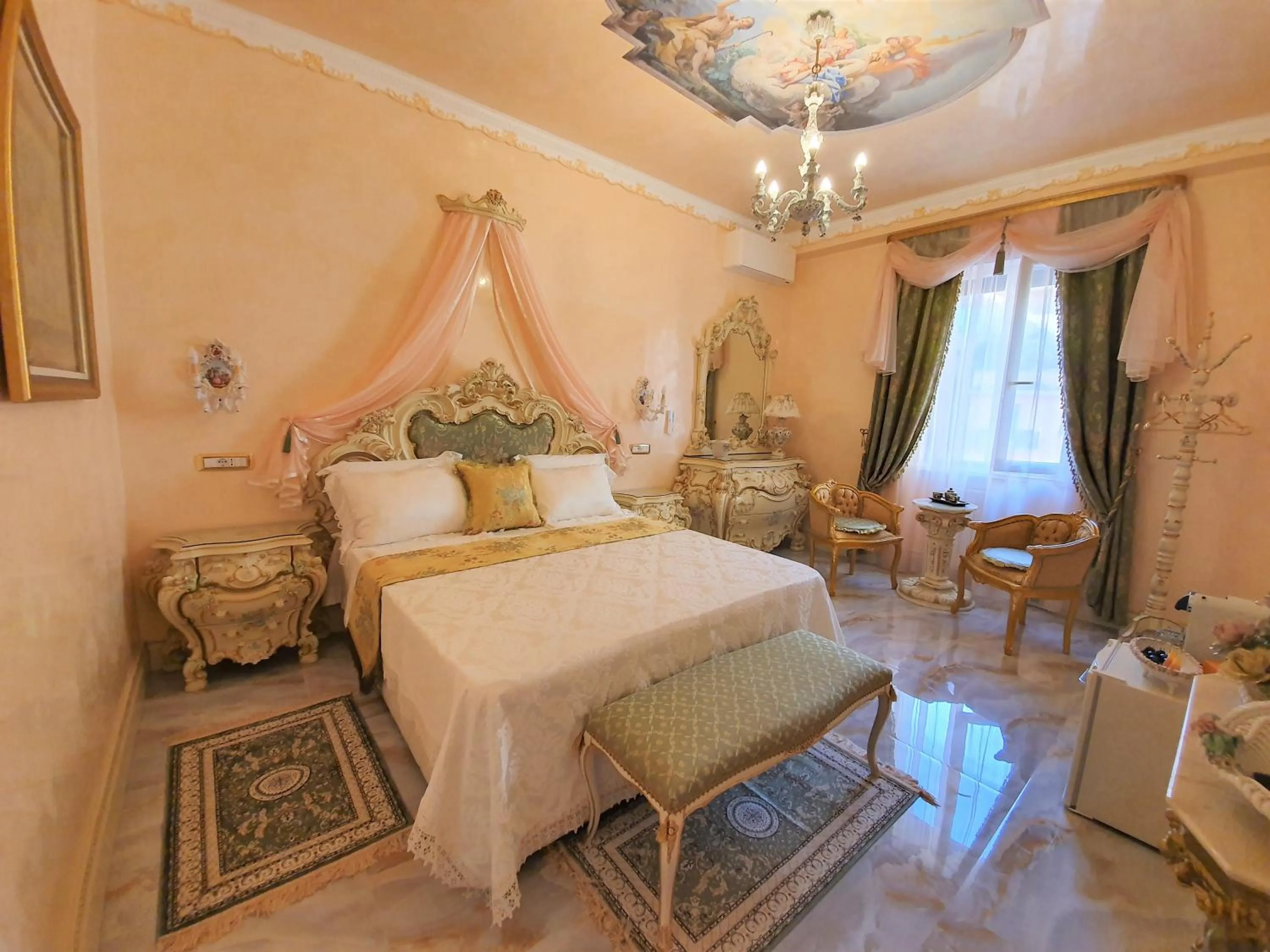 Photo of the whole room, Bed in FD Luxury rooms