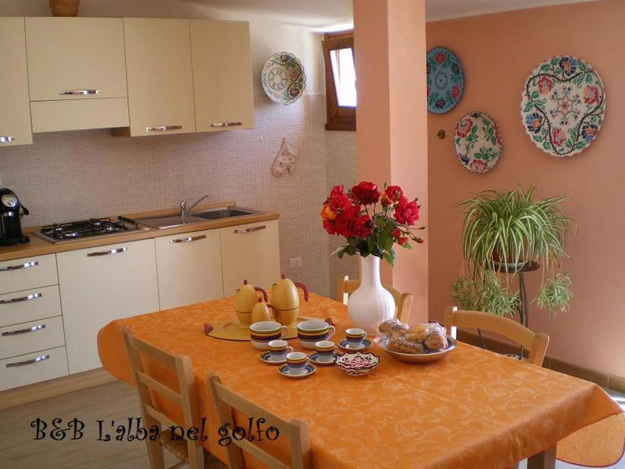 Kitchen or kitchenette in B&B L'alba Nel Golfo