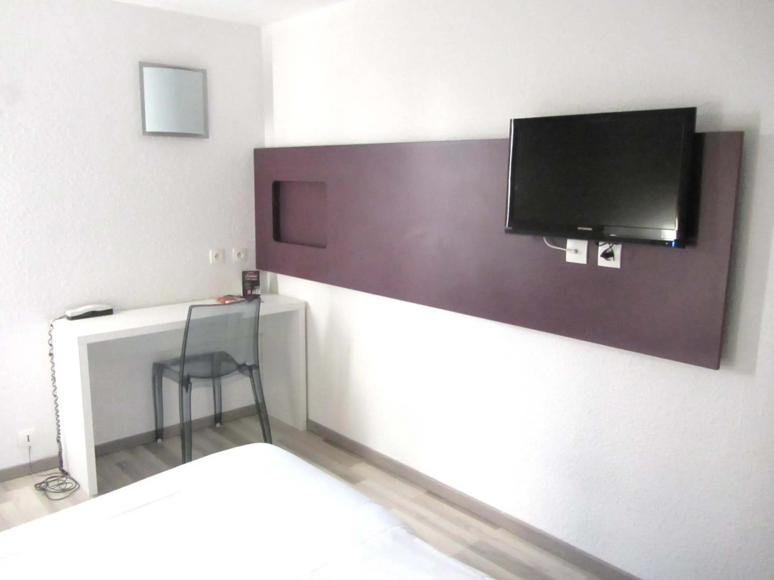 Comfort Twin Room in The Originals City, Hôtel Mulhouse Est Comfort Twin Room in The Originals City, Hôtel Mulhouse Est