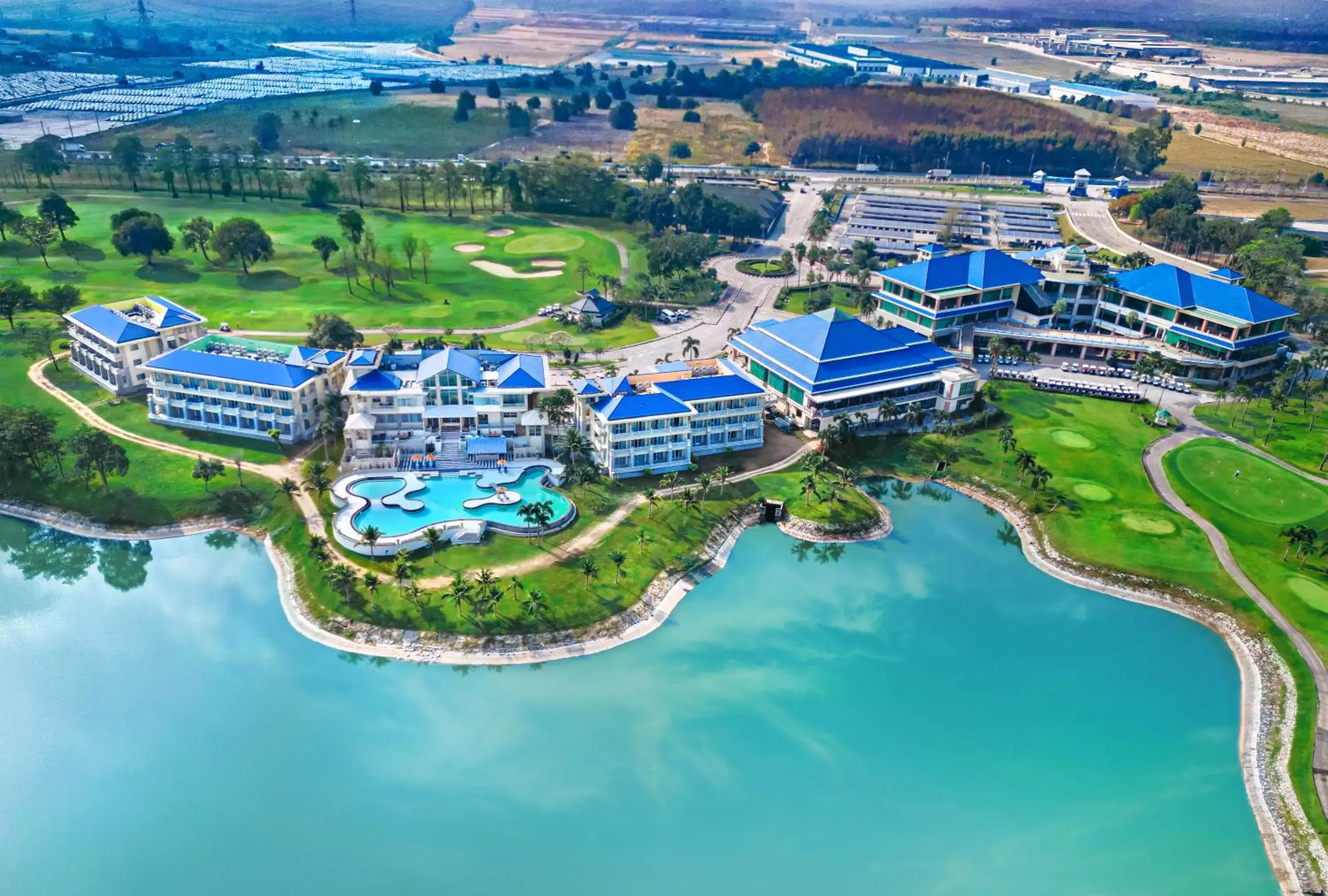 Property building in Pattana Sports Resort Property building in Pattana Sports Resort