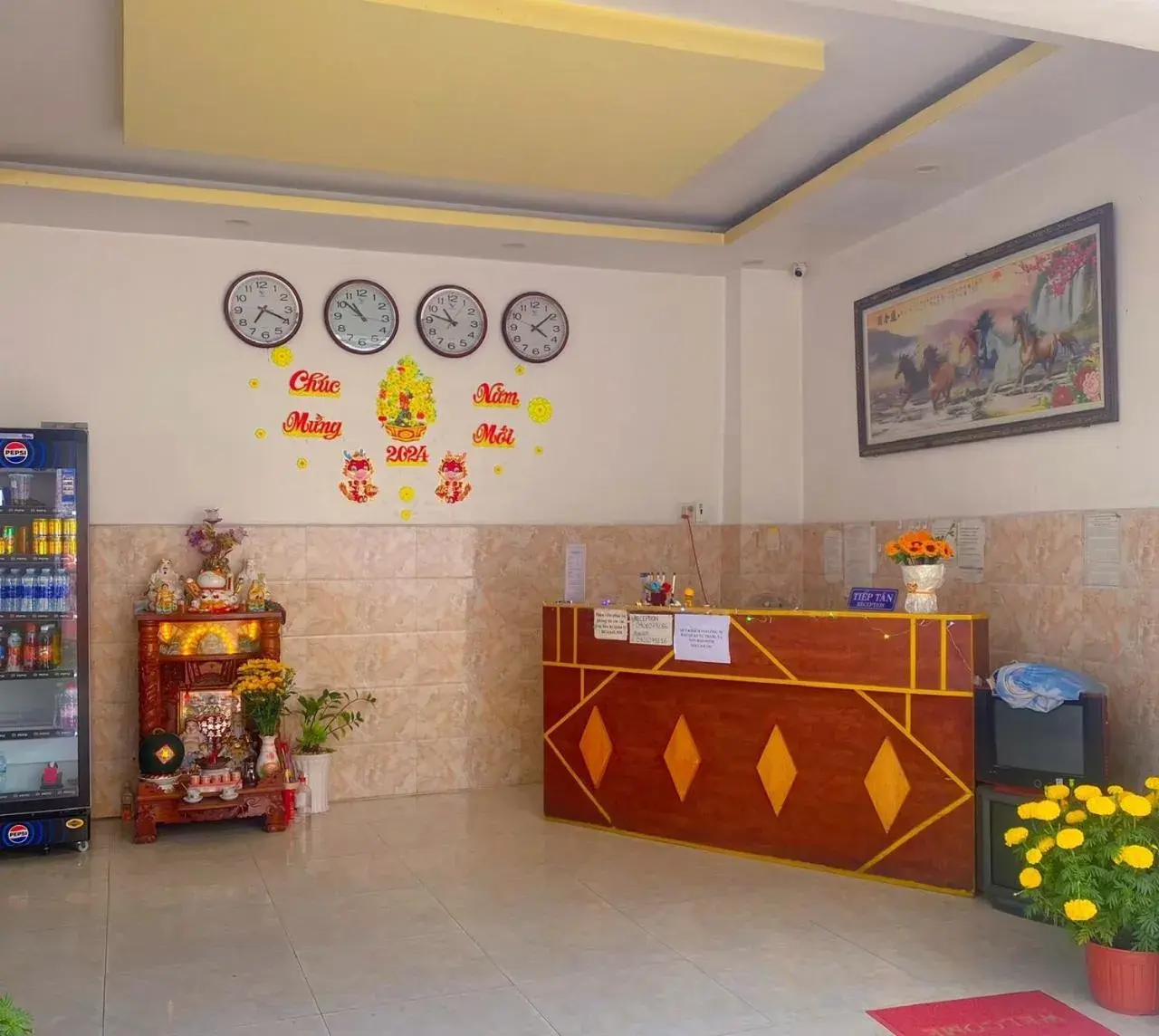 Property building in Sugar Motel Property building in Sugar Motel