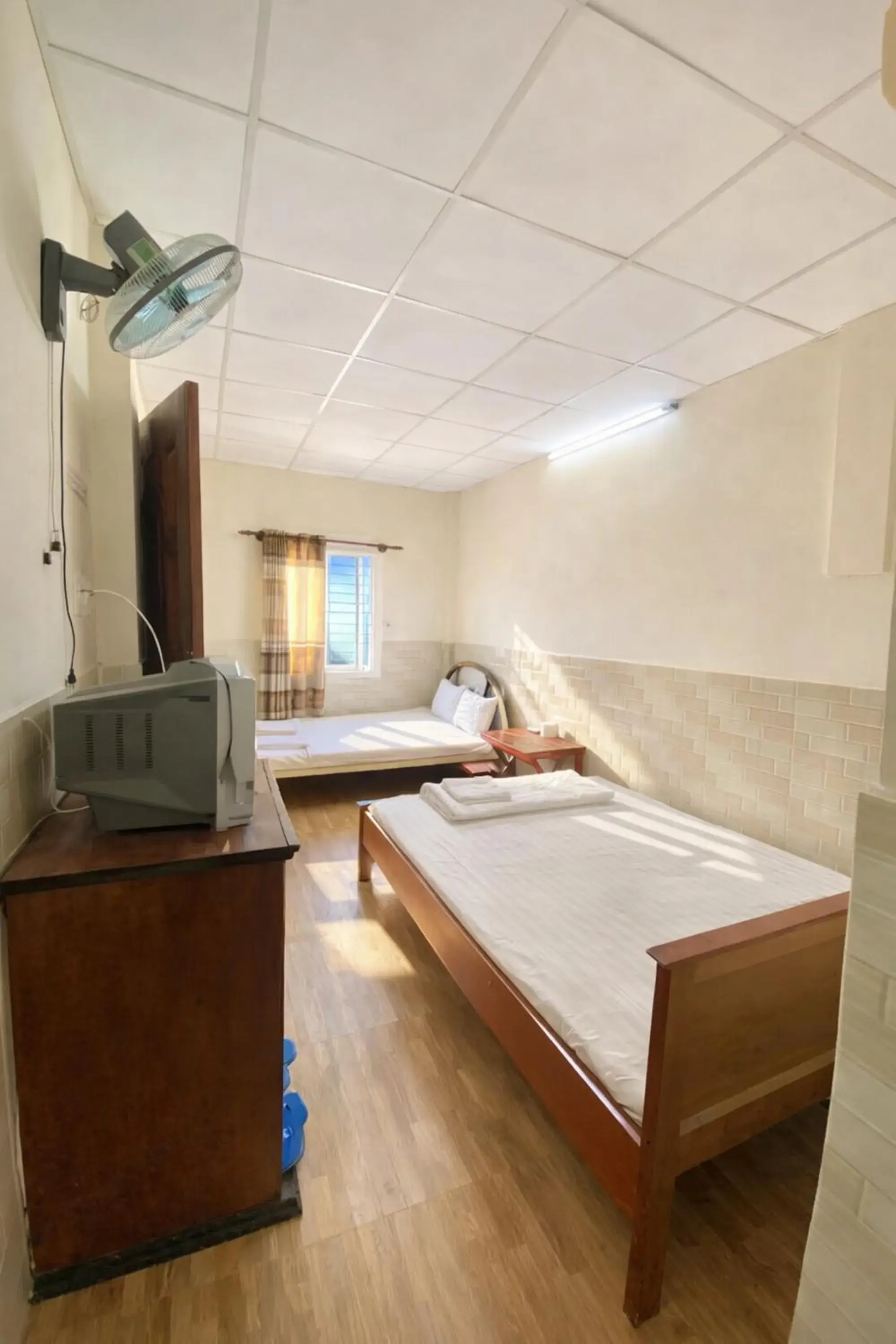 Bed in Sugar Motel Bed in Sugar Motel