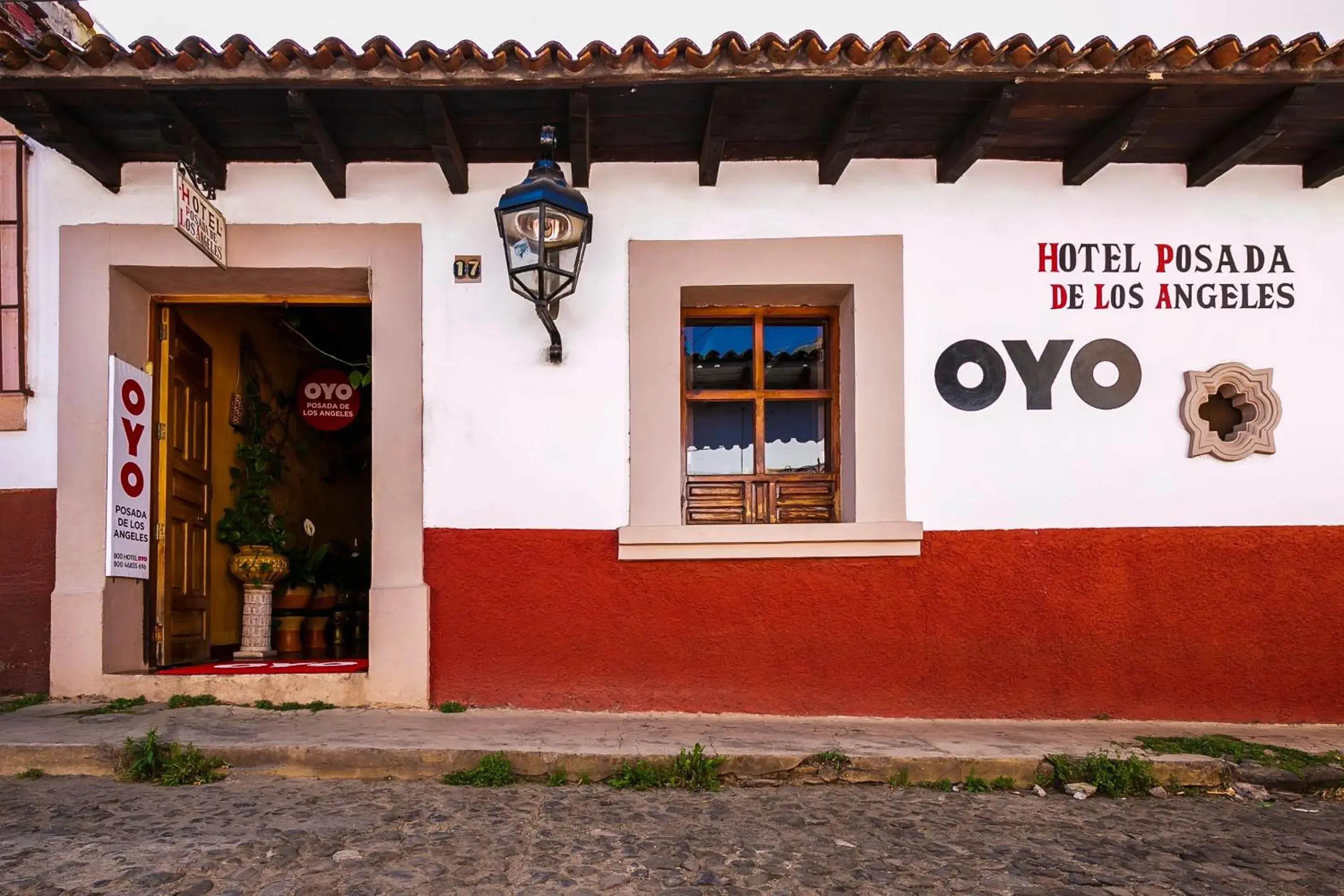Facade/entrance in OYO Posada De Los Angeles, Pátzcuaro Facade/entrance in OYO Posada De Los Angeles, Pátzcuaro