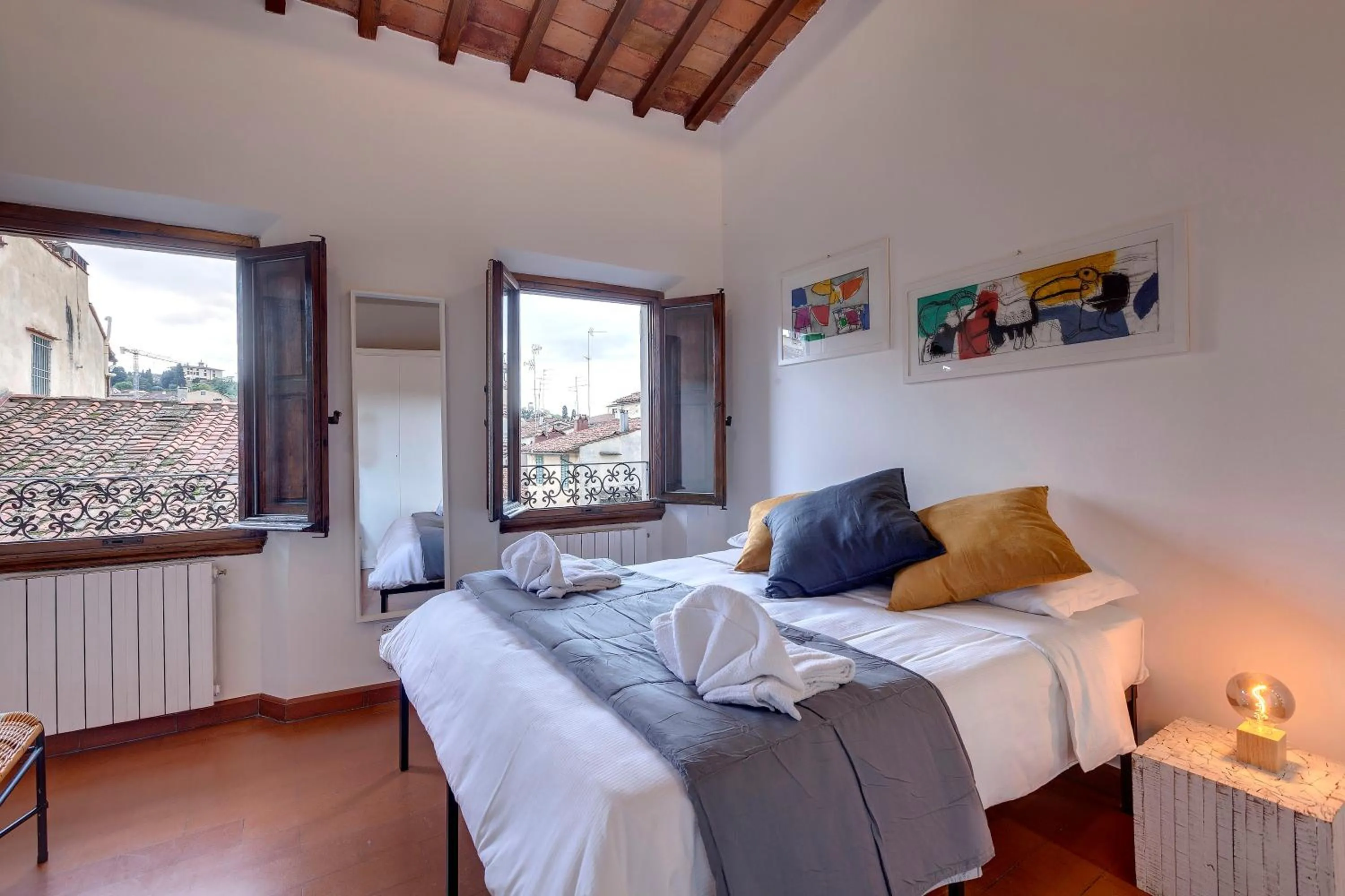 Opera - Sinfonia - Minuetto - Melody Apartments by Mamo Florence