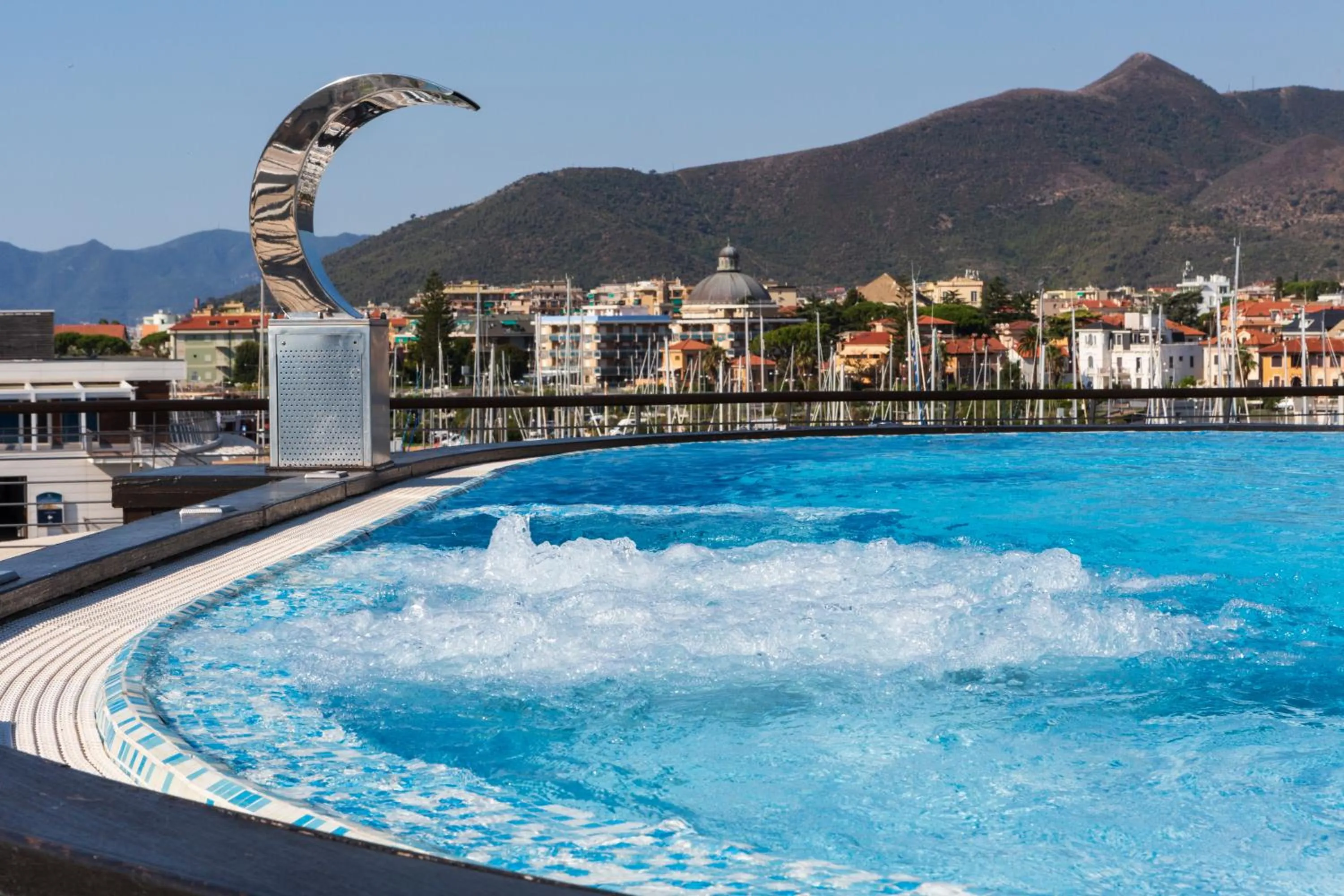 Solarium in Albergo Yacht Club Marina Di Loano