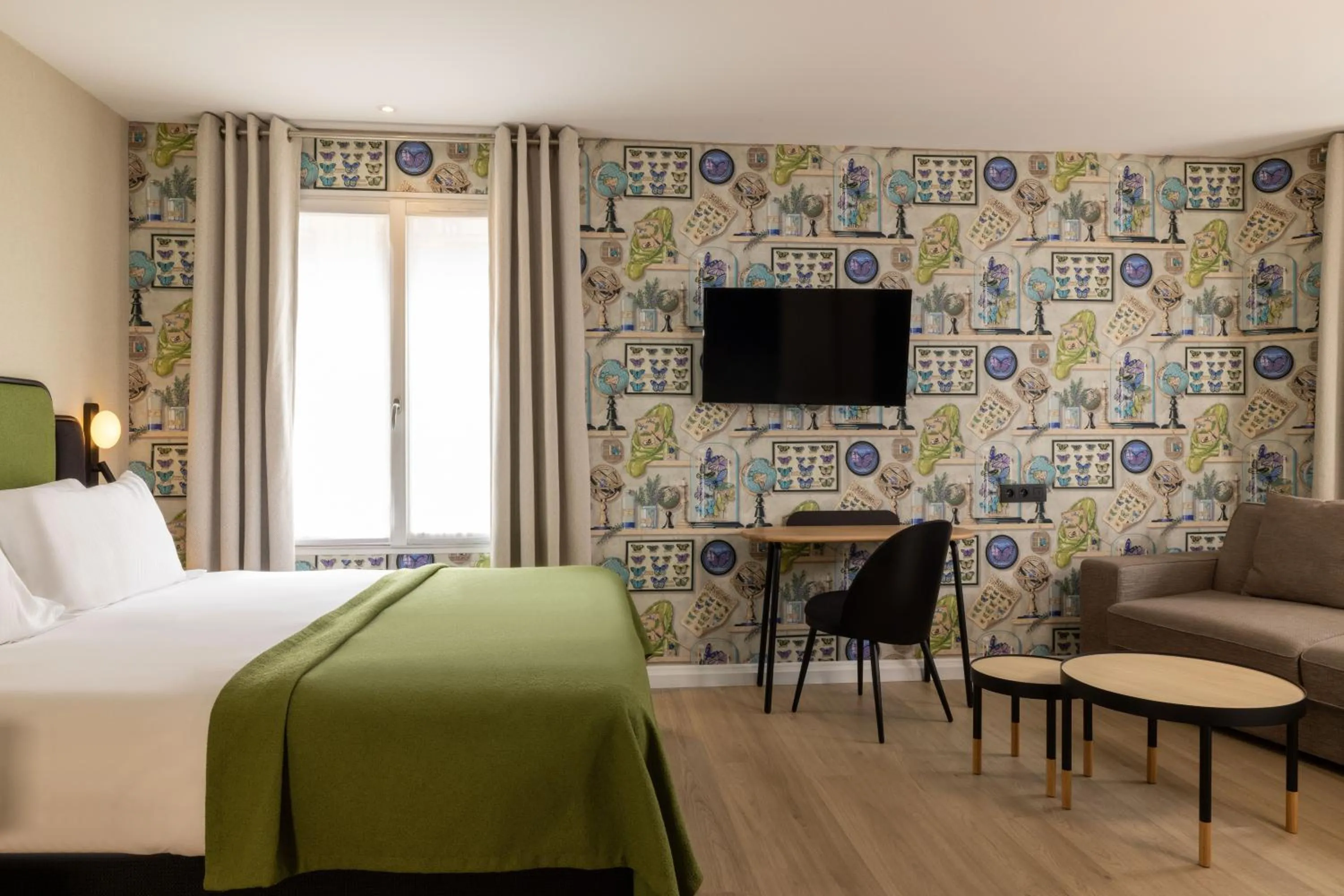 Photo of the whole room, Bed in Hotel le 46