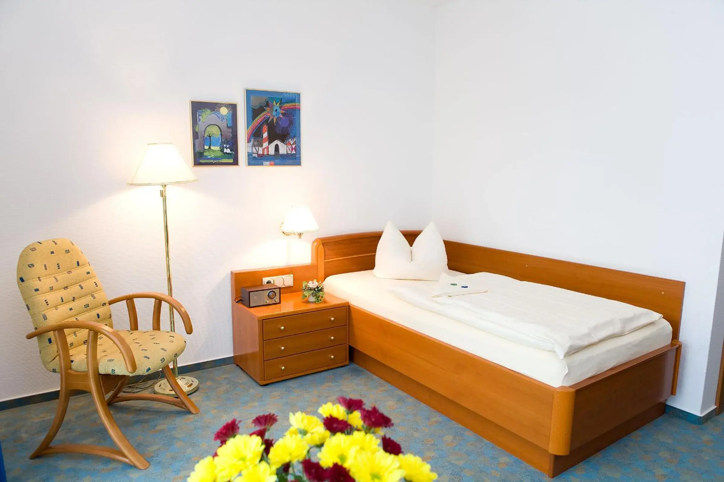 Single Room in Central Inn Hotel garni Single Room in Central Inn Hotel garni