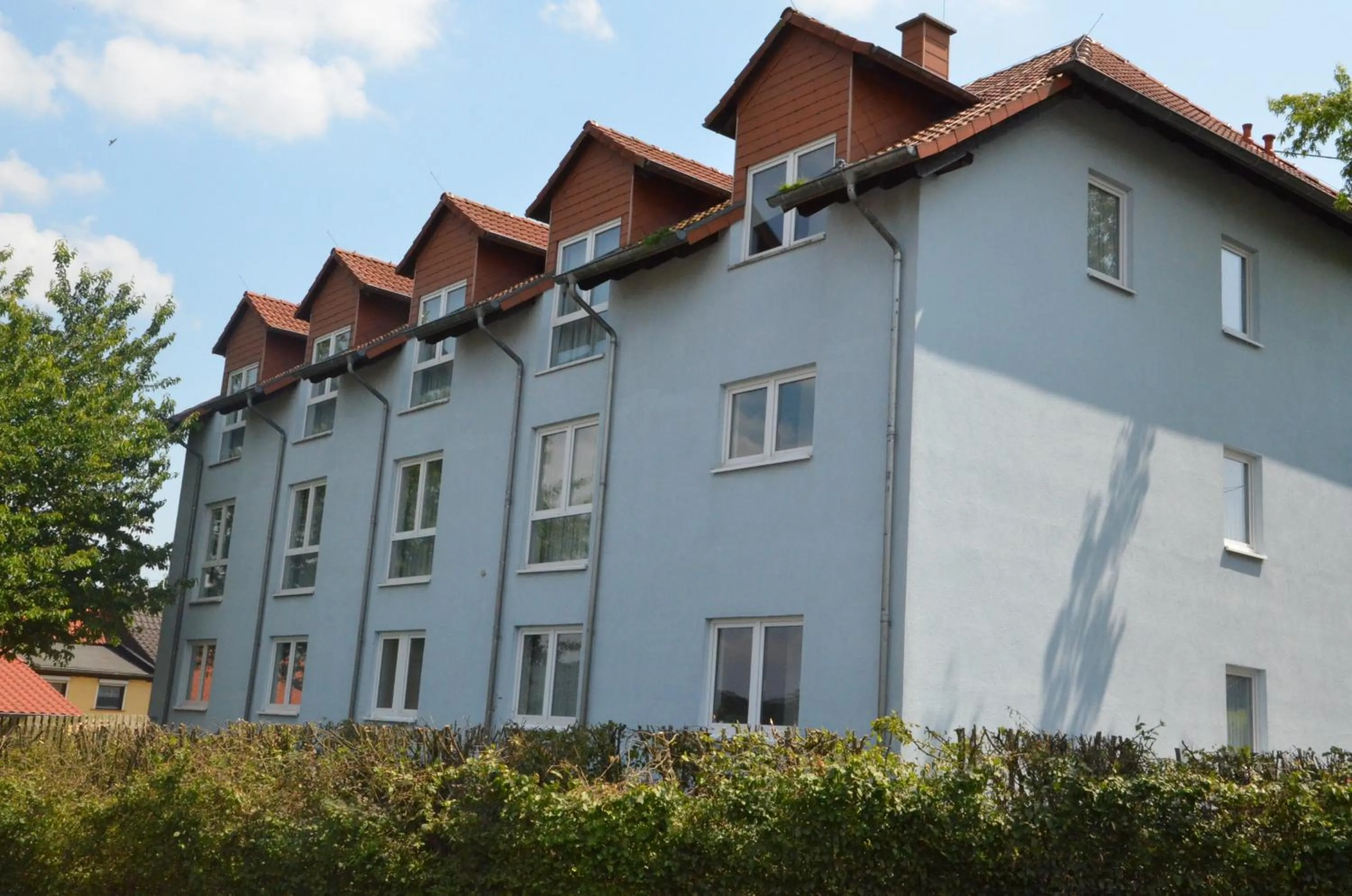 Property building in Central Inn Hotel garni