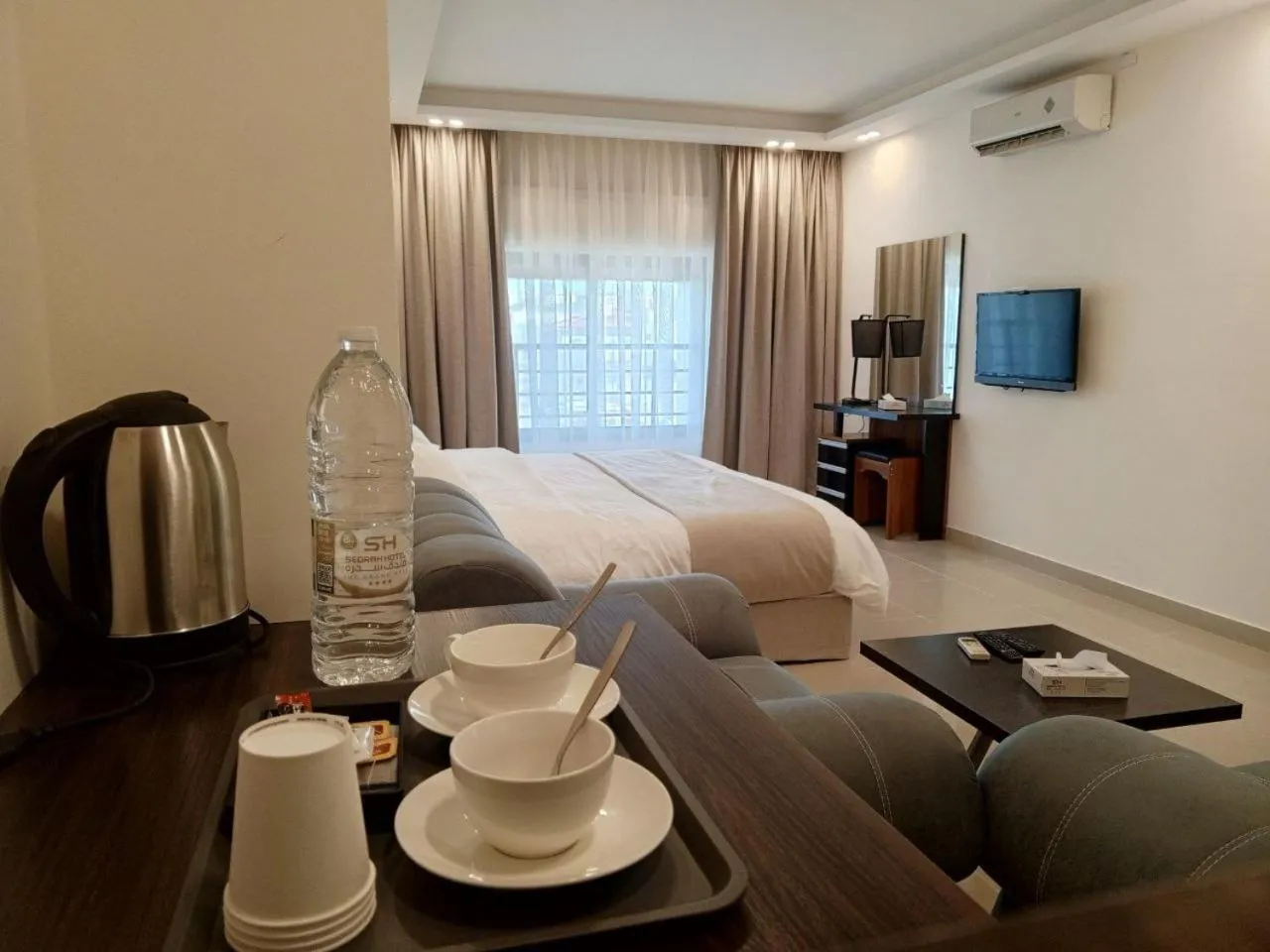 Photo of the whole room, Bed in Sedrah Hotel